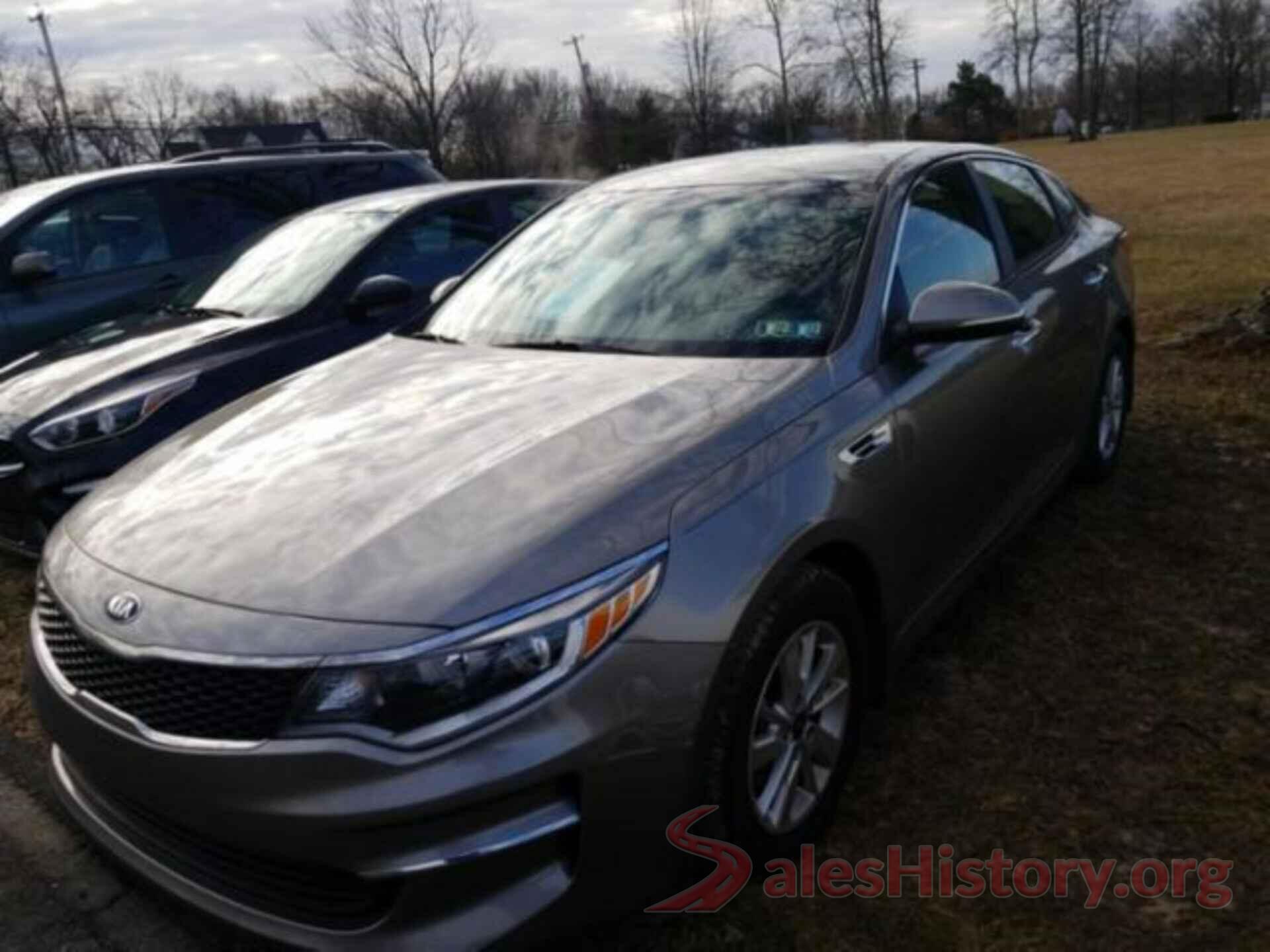 5XXGT4L30JG239647 2018 KIA OPTIMA