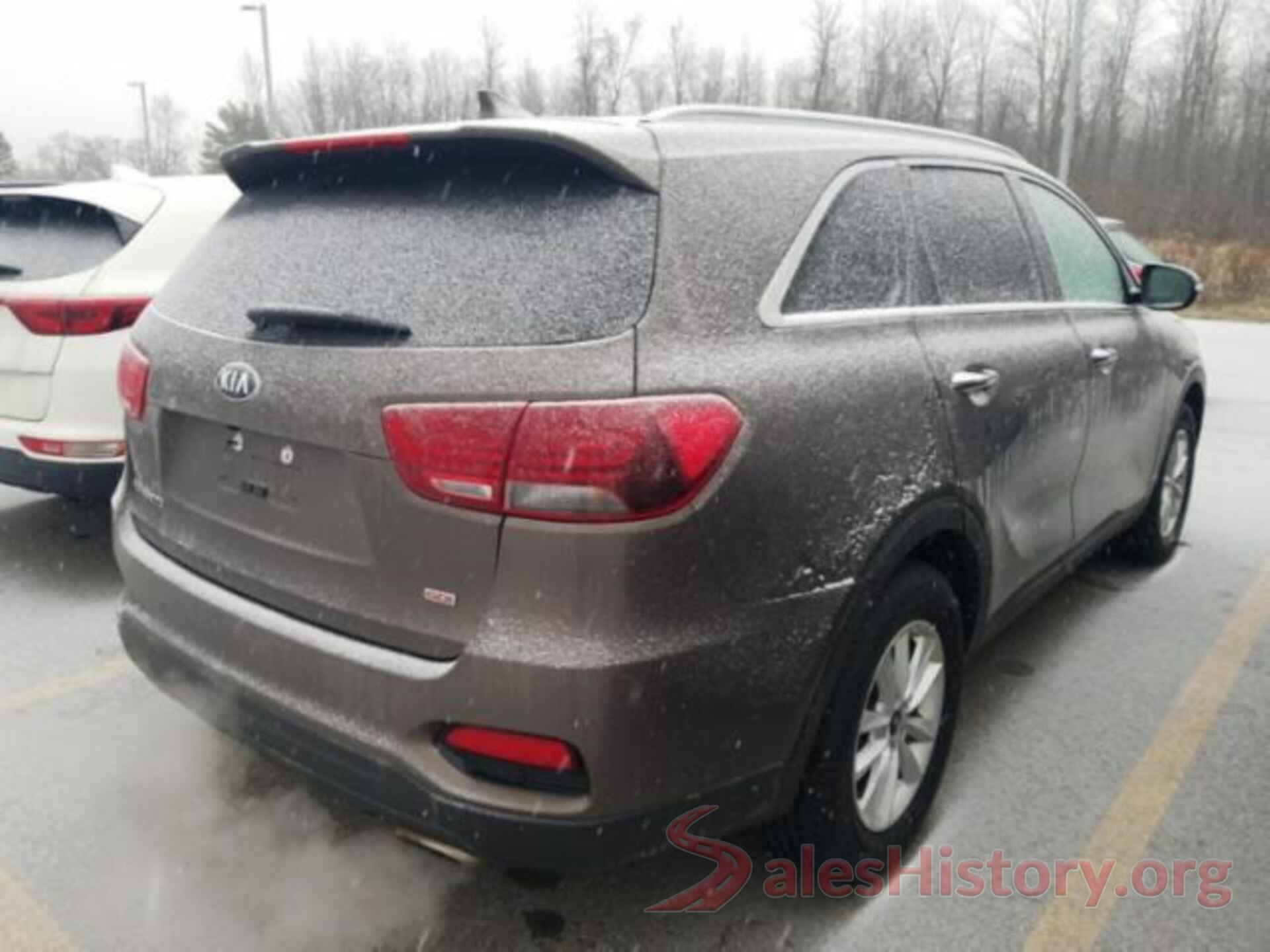 5XYPGDA38KG435033 2019 KIA SORENTO