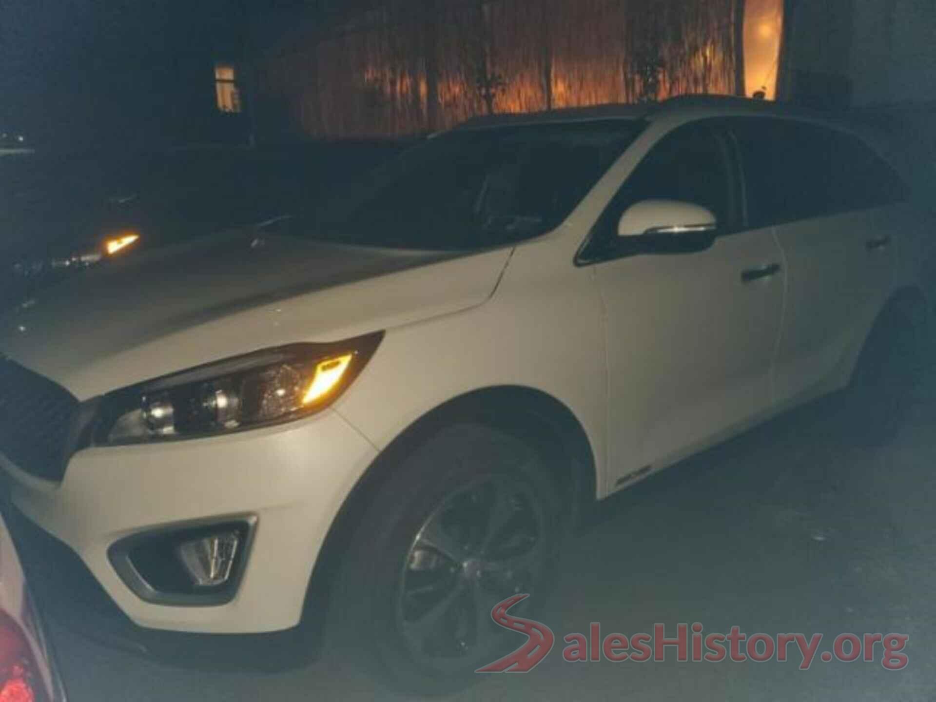 5XYPHDA59JG365085 2018 KIA SORENTO