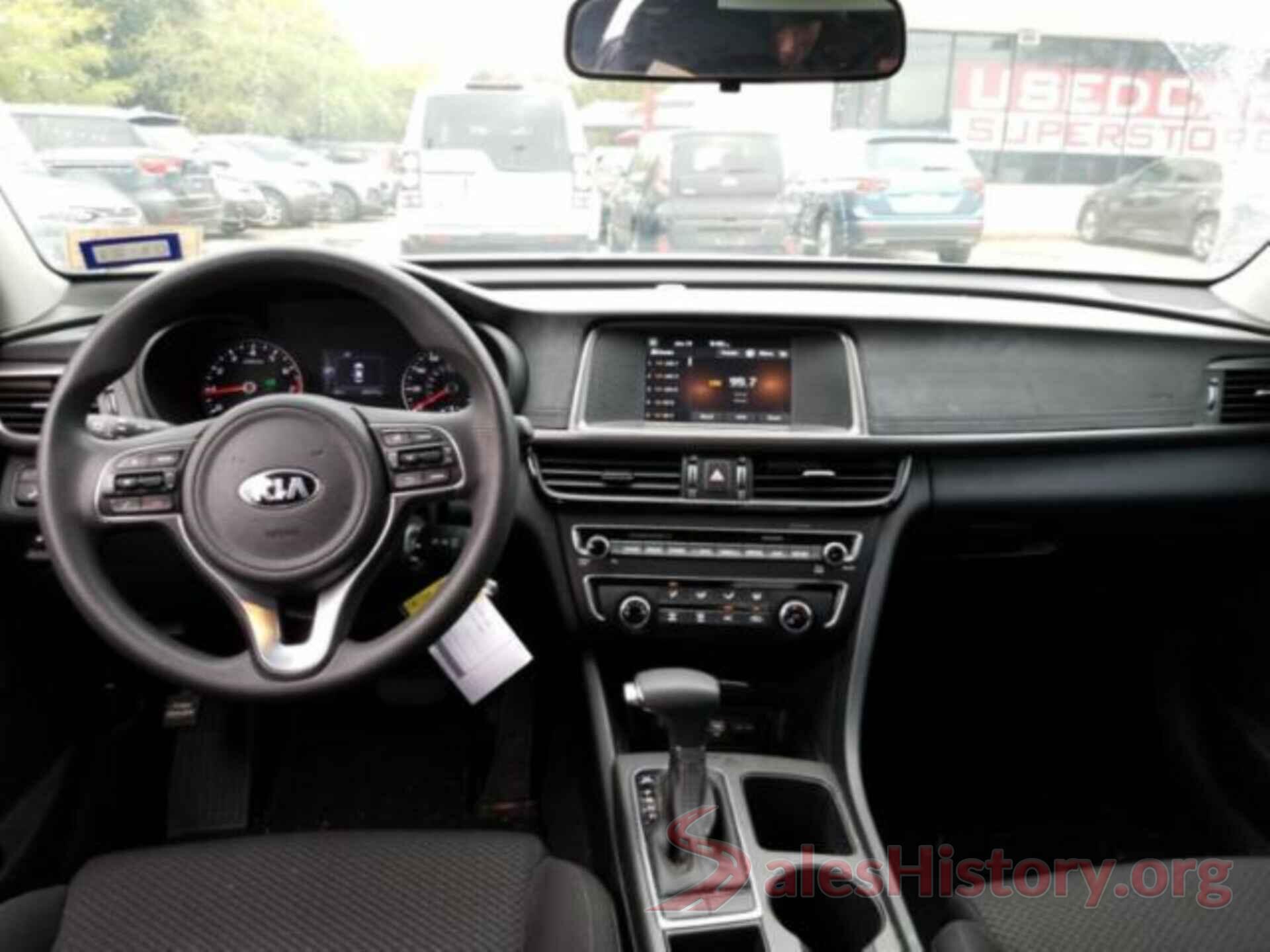 KNAGT4L39J5206132 2018 KIA OPTIMA