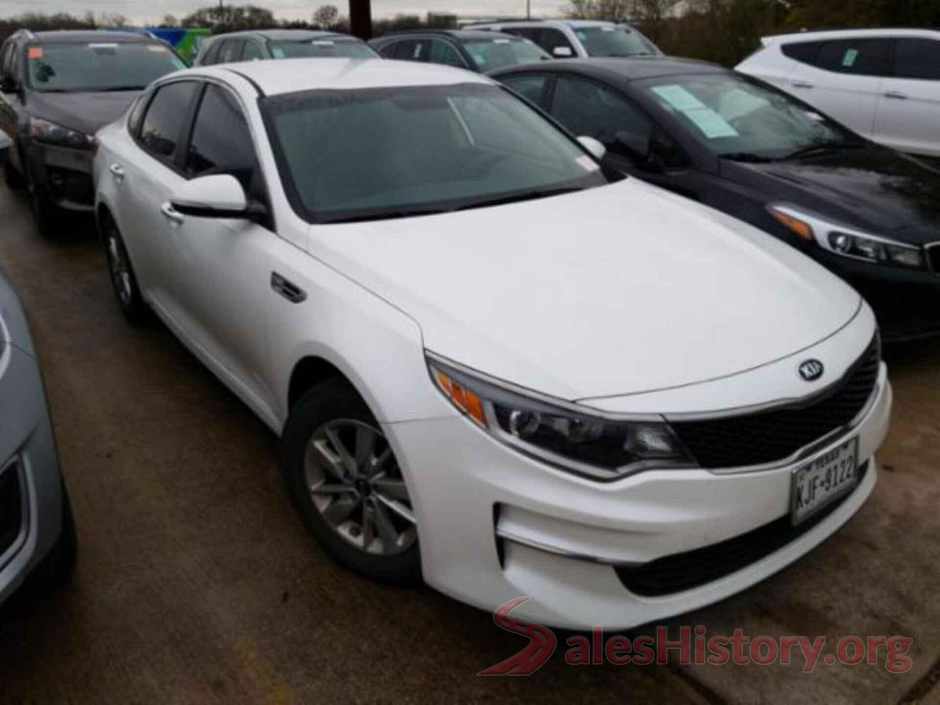 KNAGT4L39J5206132 2018 KIA OPTIMA