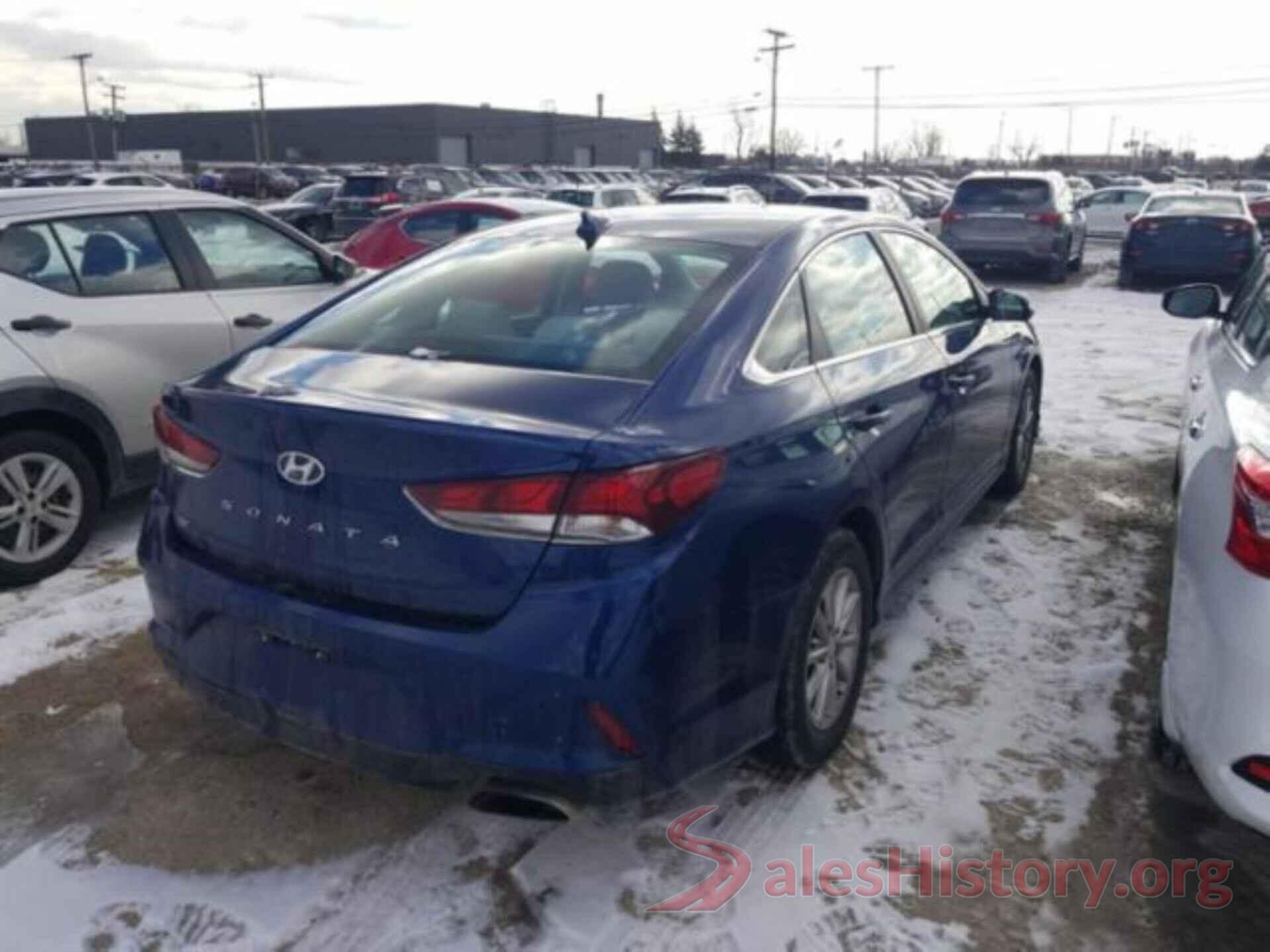 5NPE24AF8JH695472 2018 HYUNDAI SONATA