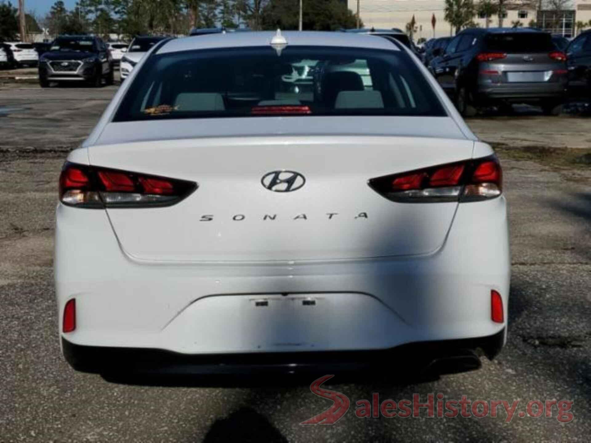 5NPE34AF4JH660733 2018 HYUNDAI SONATA