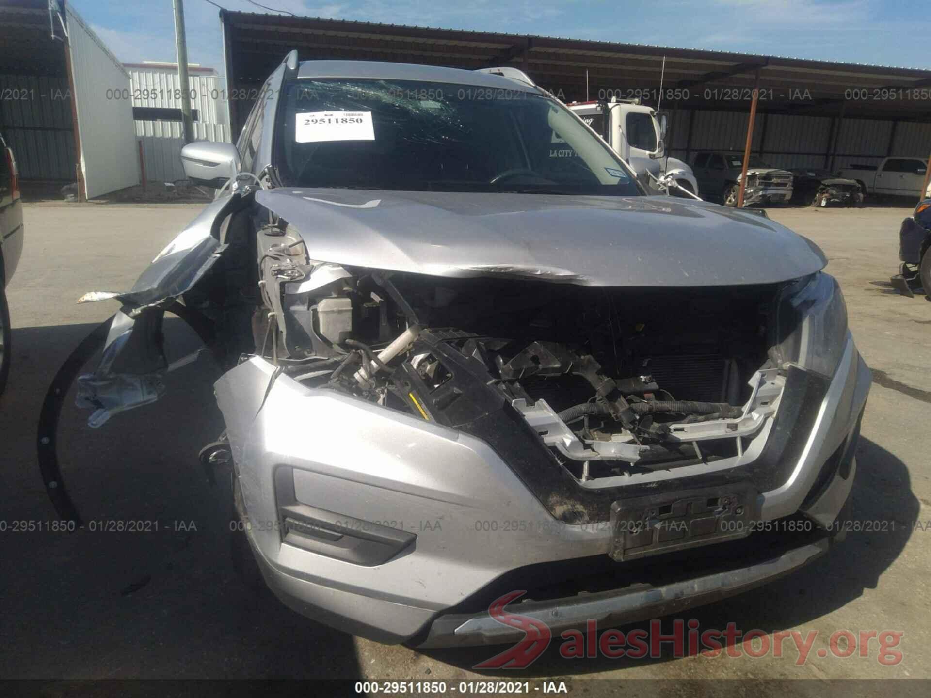 KNMAT2MV9HP606316 2017 NISSAN ROGUE