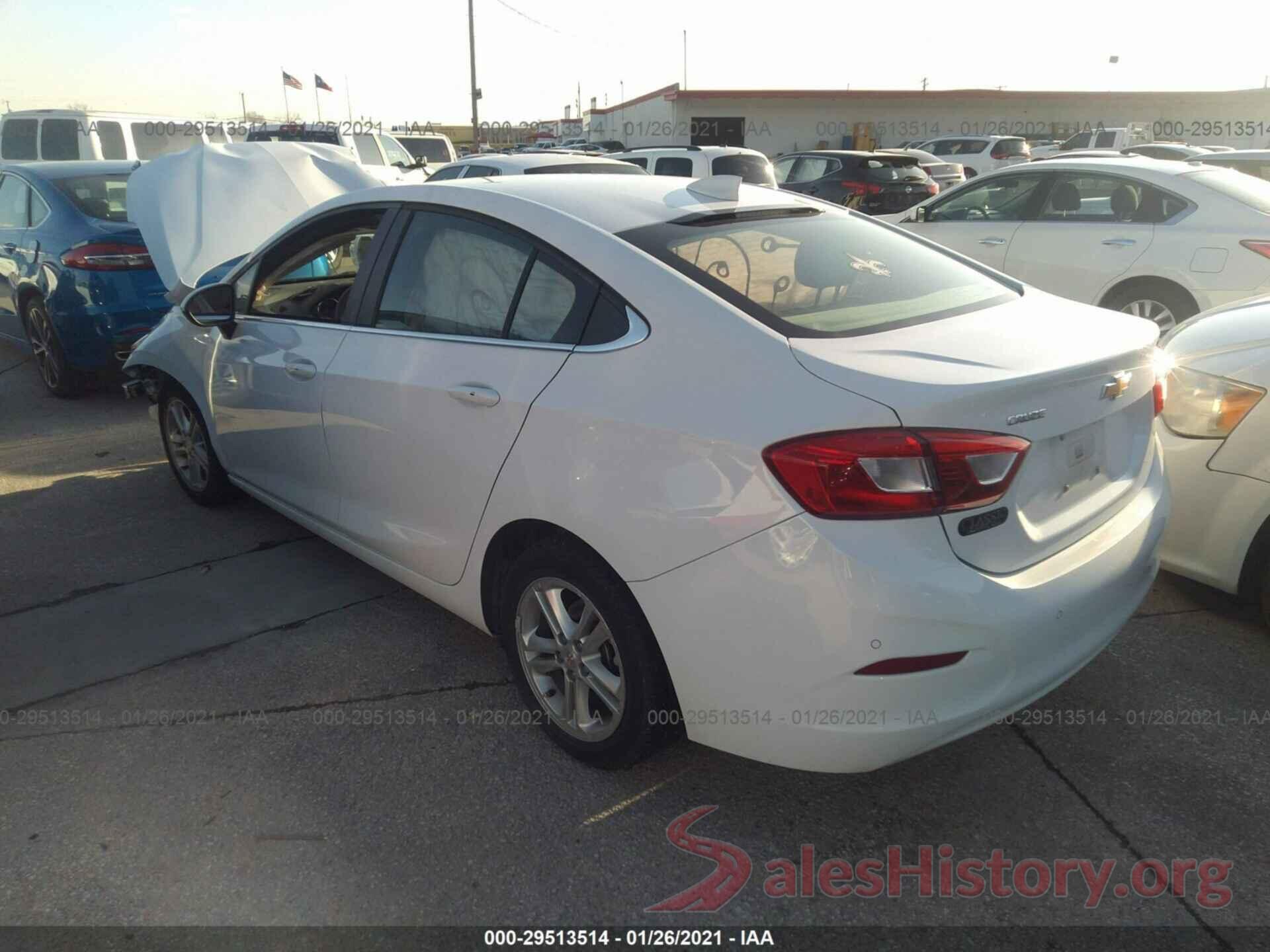 1G1BE5SM5J7163607 2018 CHEVROLET CRUZE