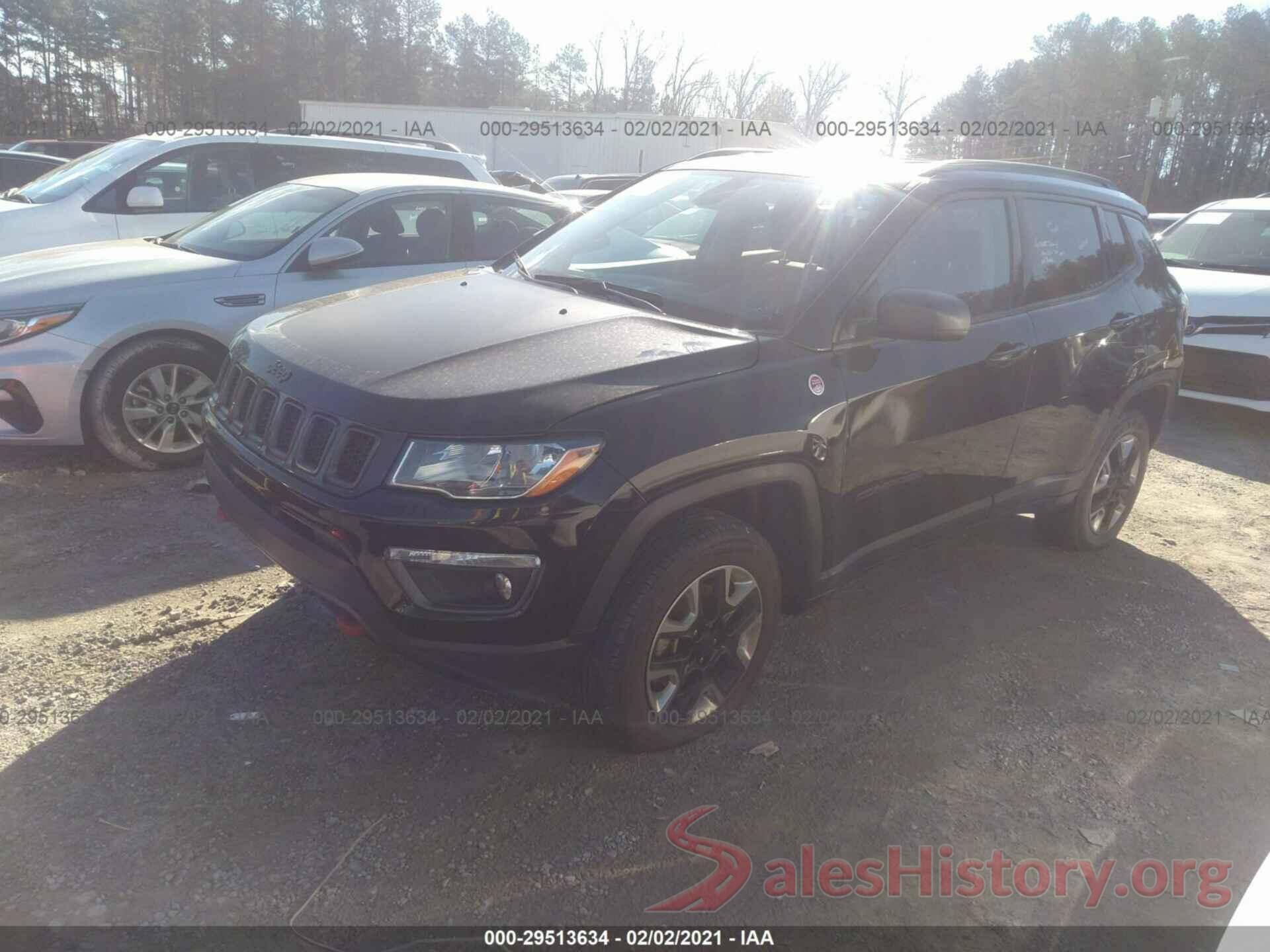 3C4NJDDB8JT451087 2018 JEEP COMPASS