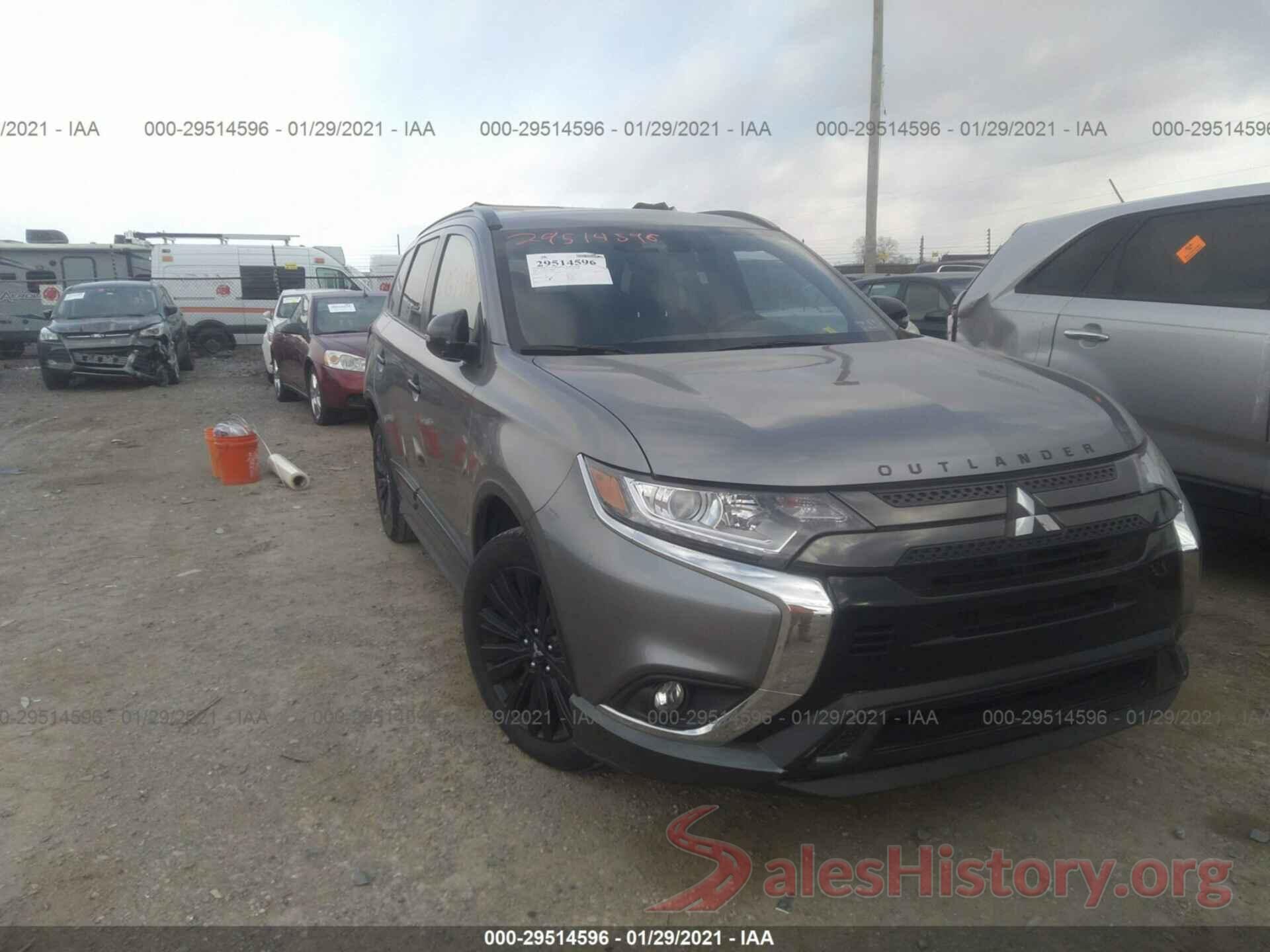 JA4AD3A32LZ010395 2020 MITSUBISHI OUTLANDER