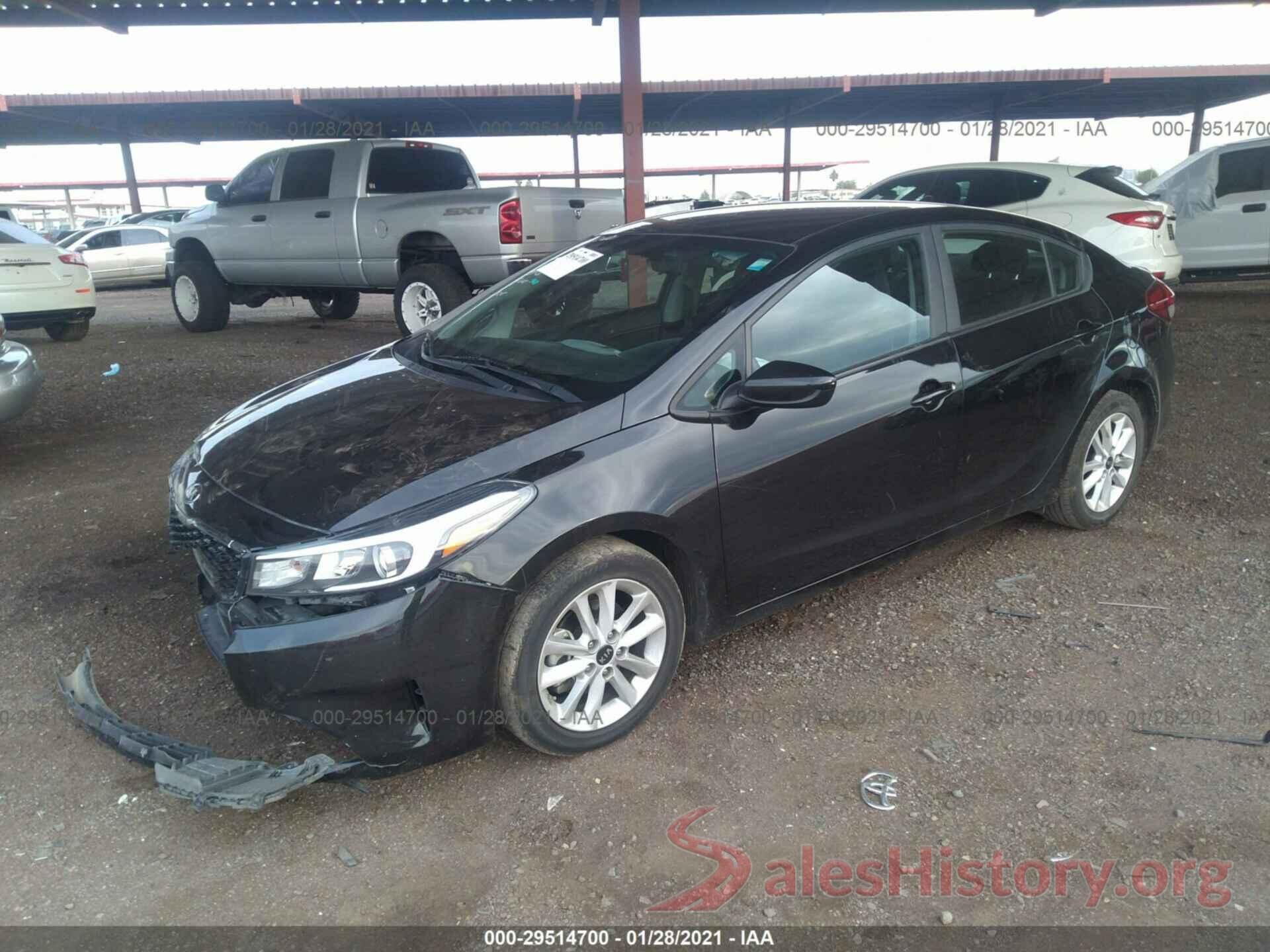 3KPFL4A70HE007246 2017 KIA FORTE