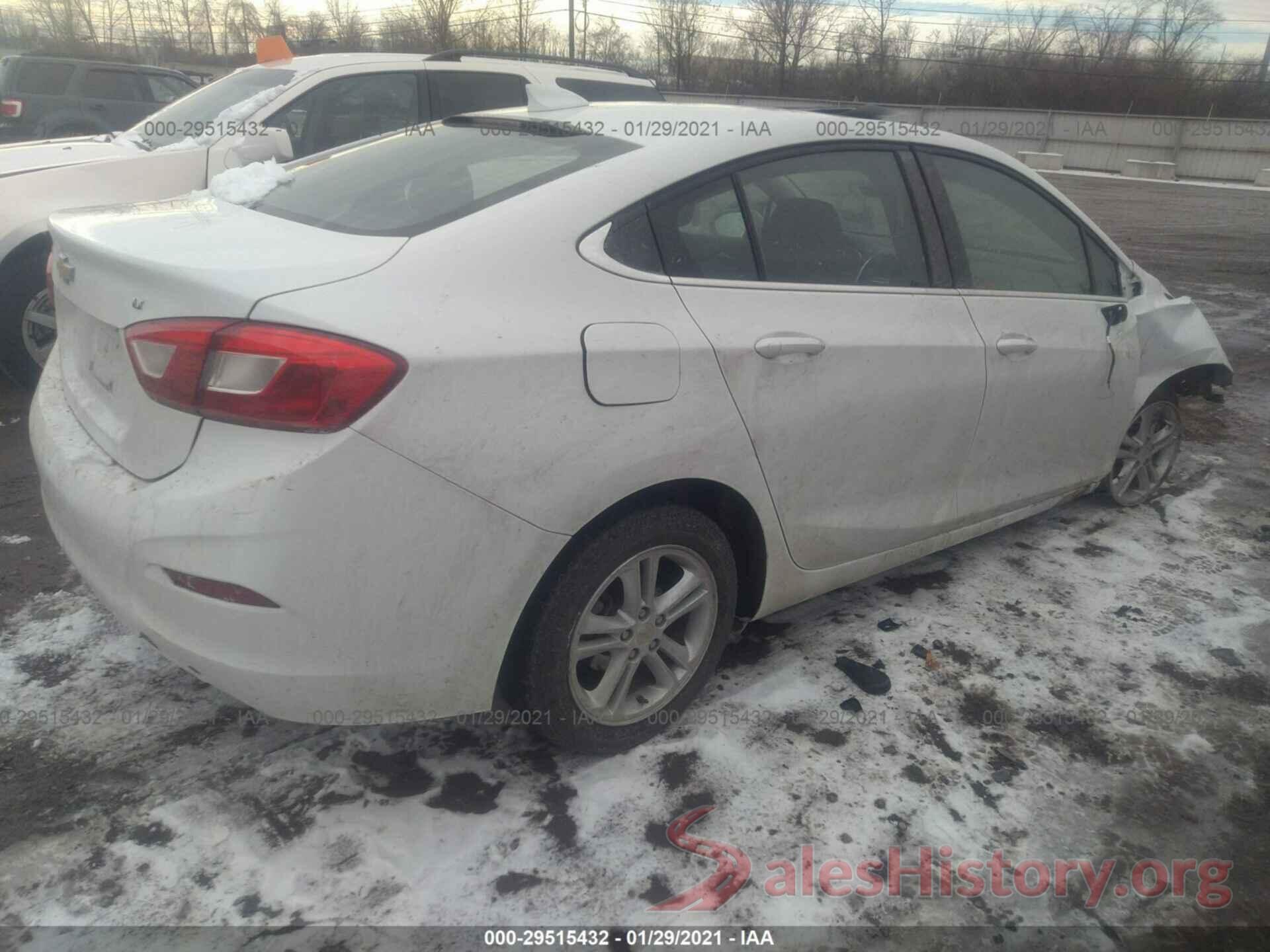 1G1BE5SM9J7199932 2018 CHEVROLET CRUZE