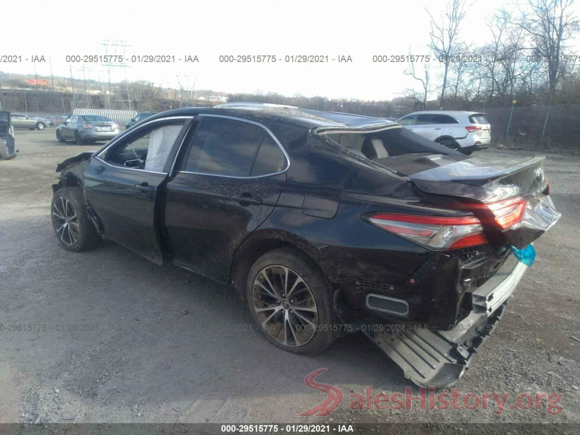 JTNB11HKXJ3035268 2018 TOYOTA CAMRY