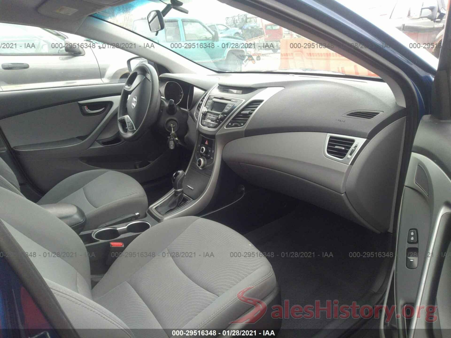 5NPDH4AE9GH718994 2016 HYUNDAI ELANTRA