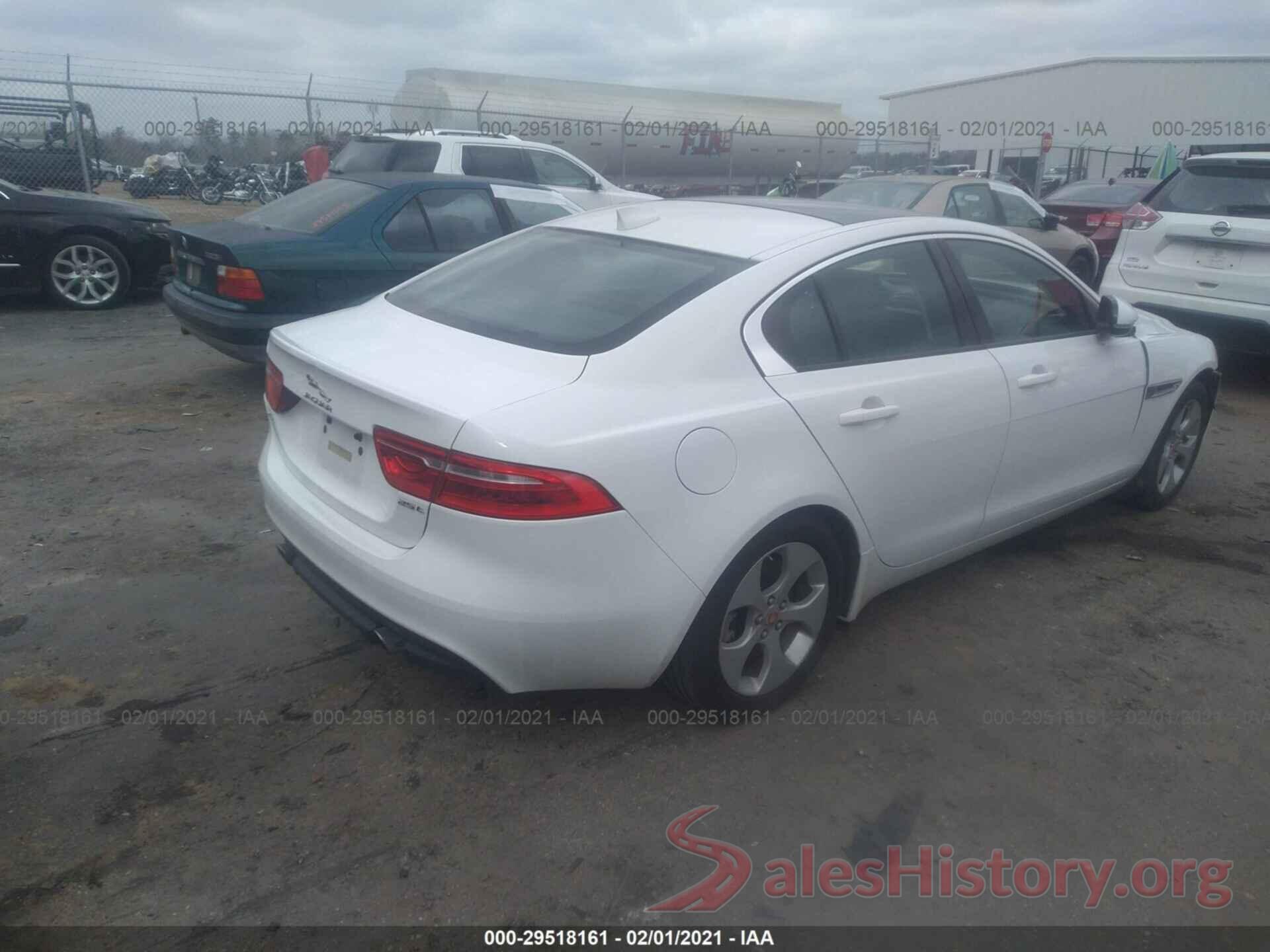 SAJAR4BG5HA959476 2017 JAGUAR XE