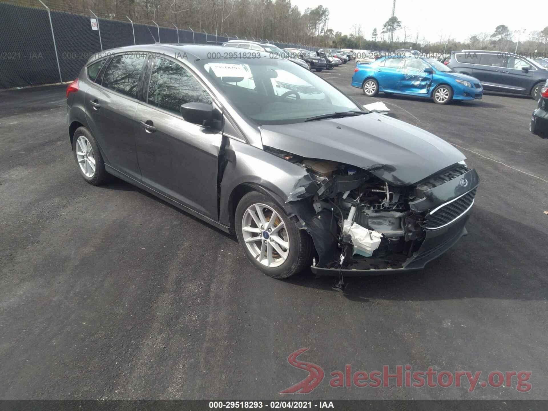 1FADP3K20JL272647 2018 FORD FOCUS