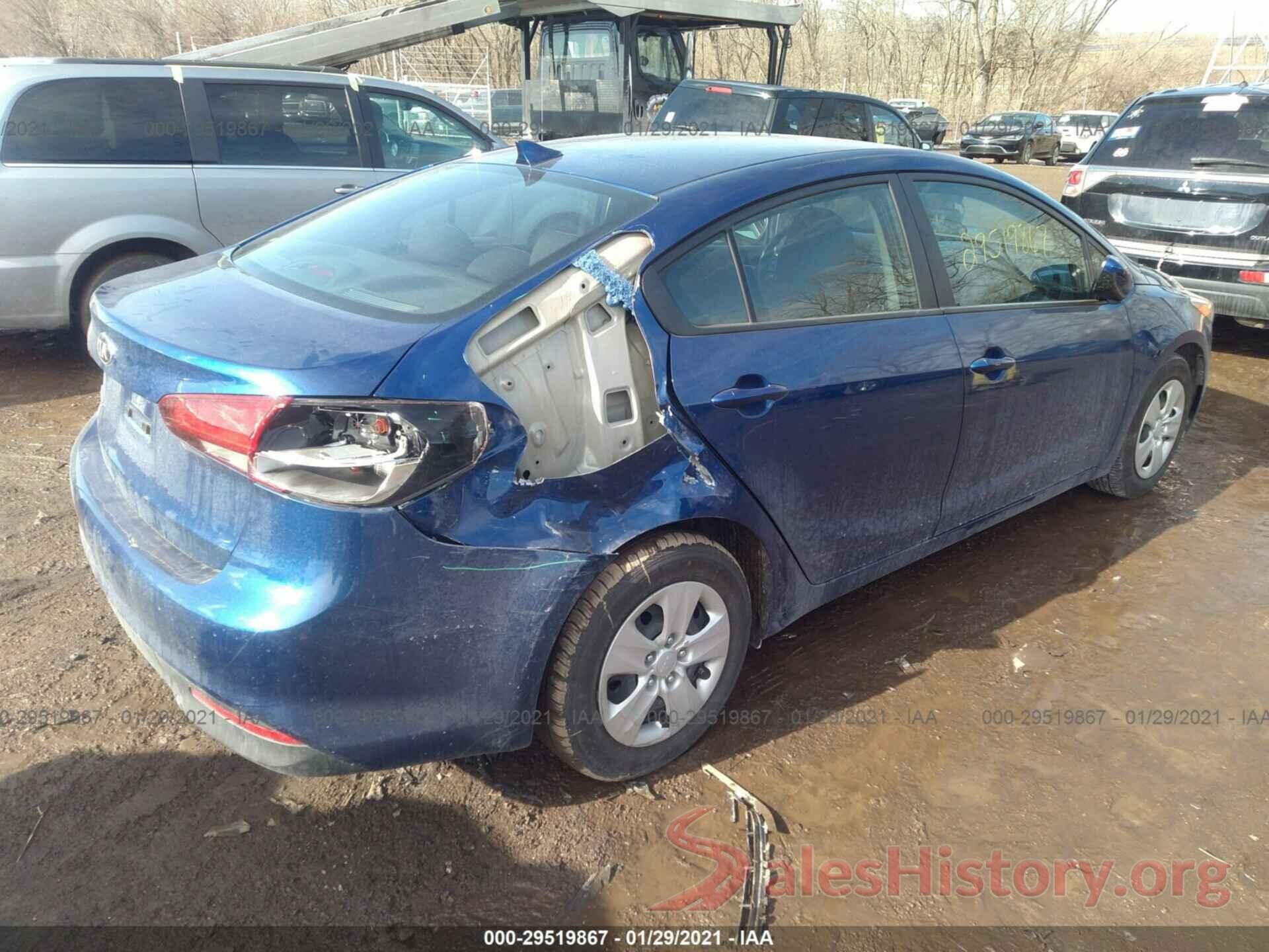 3KPFK4A71HE128595 2017 KIA FORTE