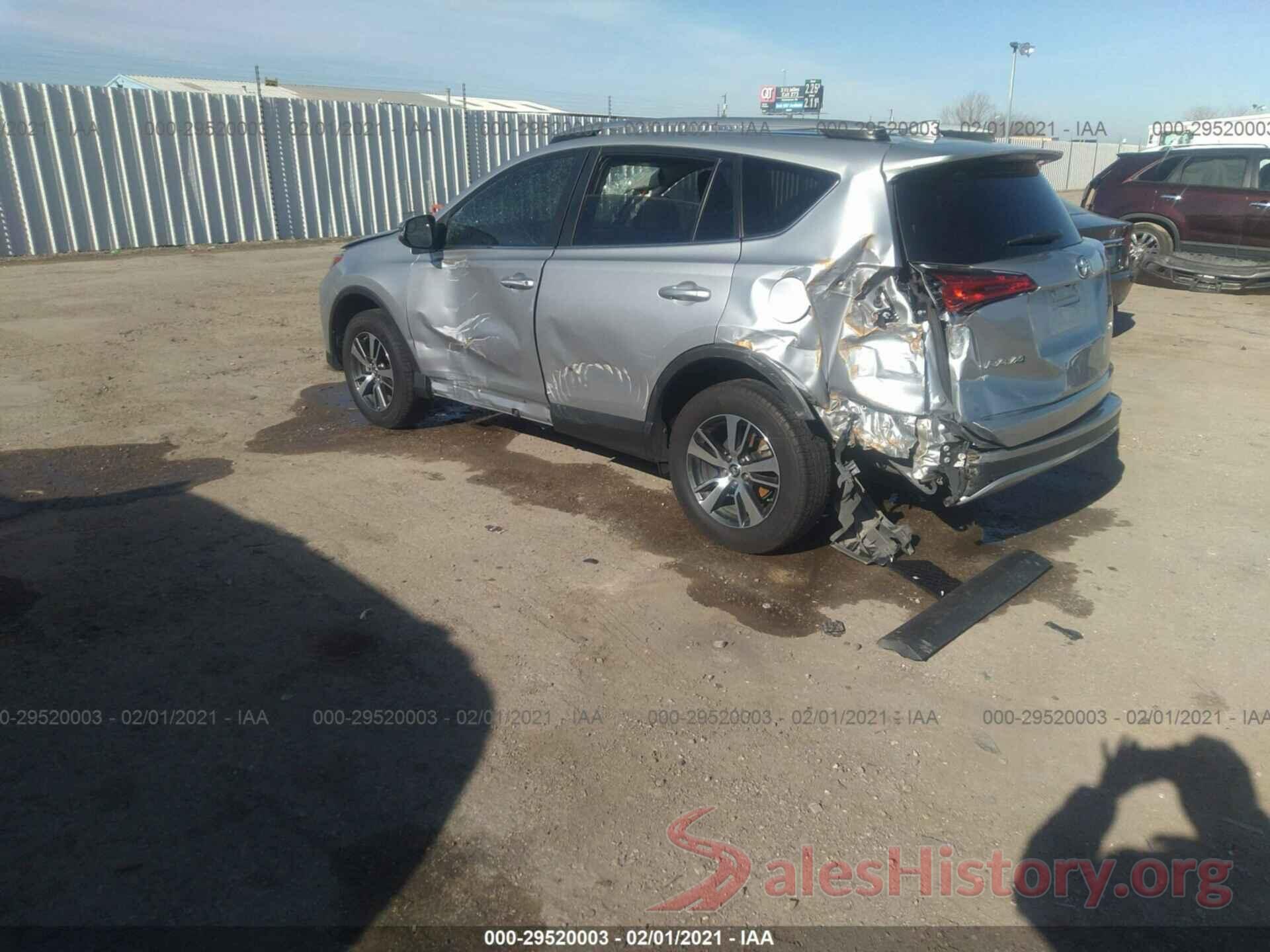 2T3WFREVXHW313663 2017 TOYOTA RAV4