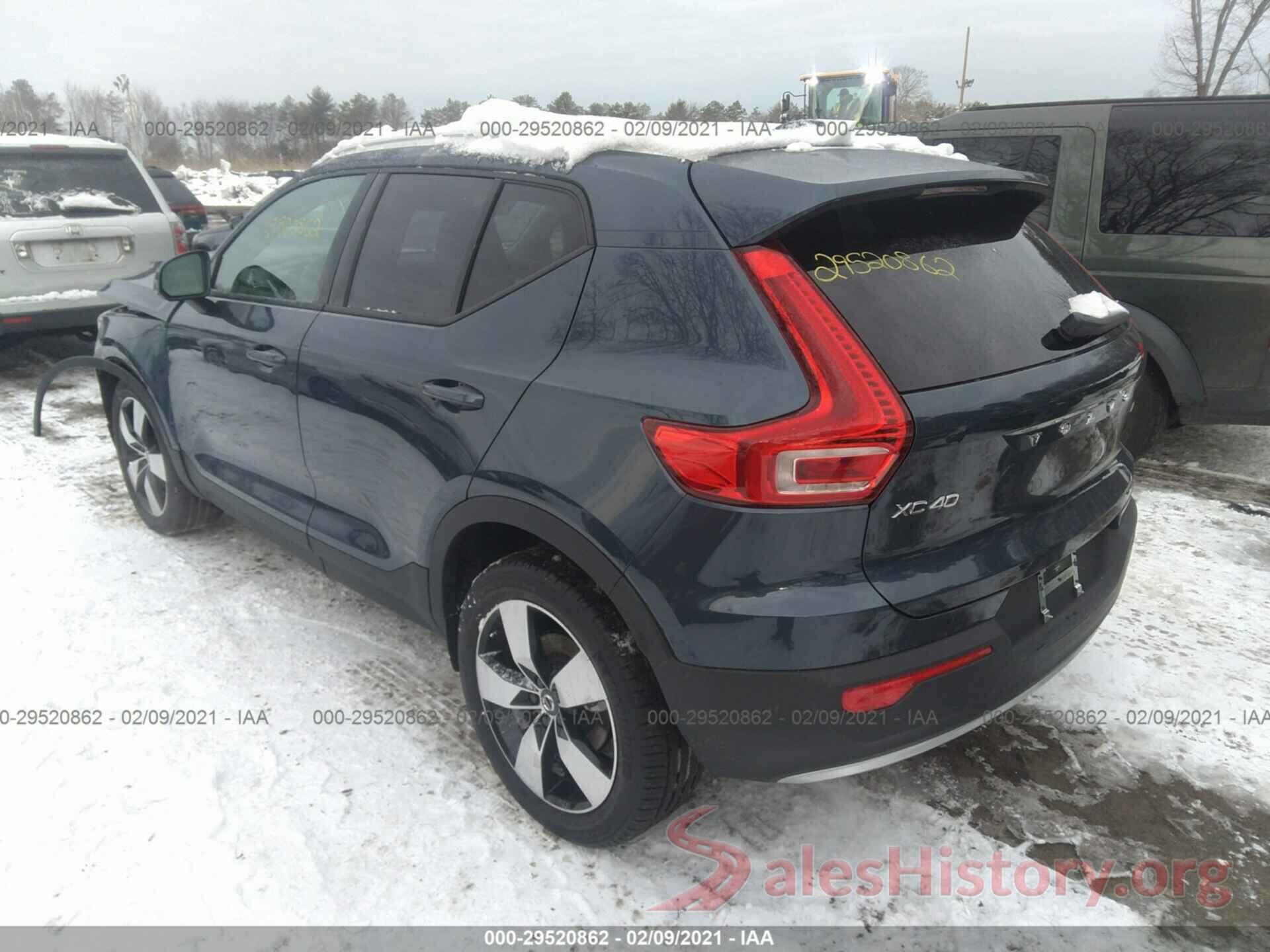 YV4162UK6M2496410 2021 VOLVO XC40