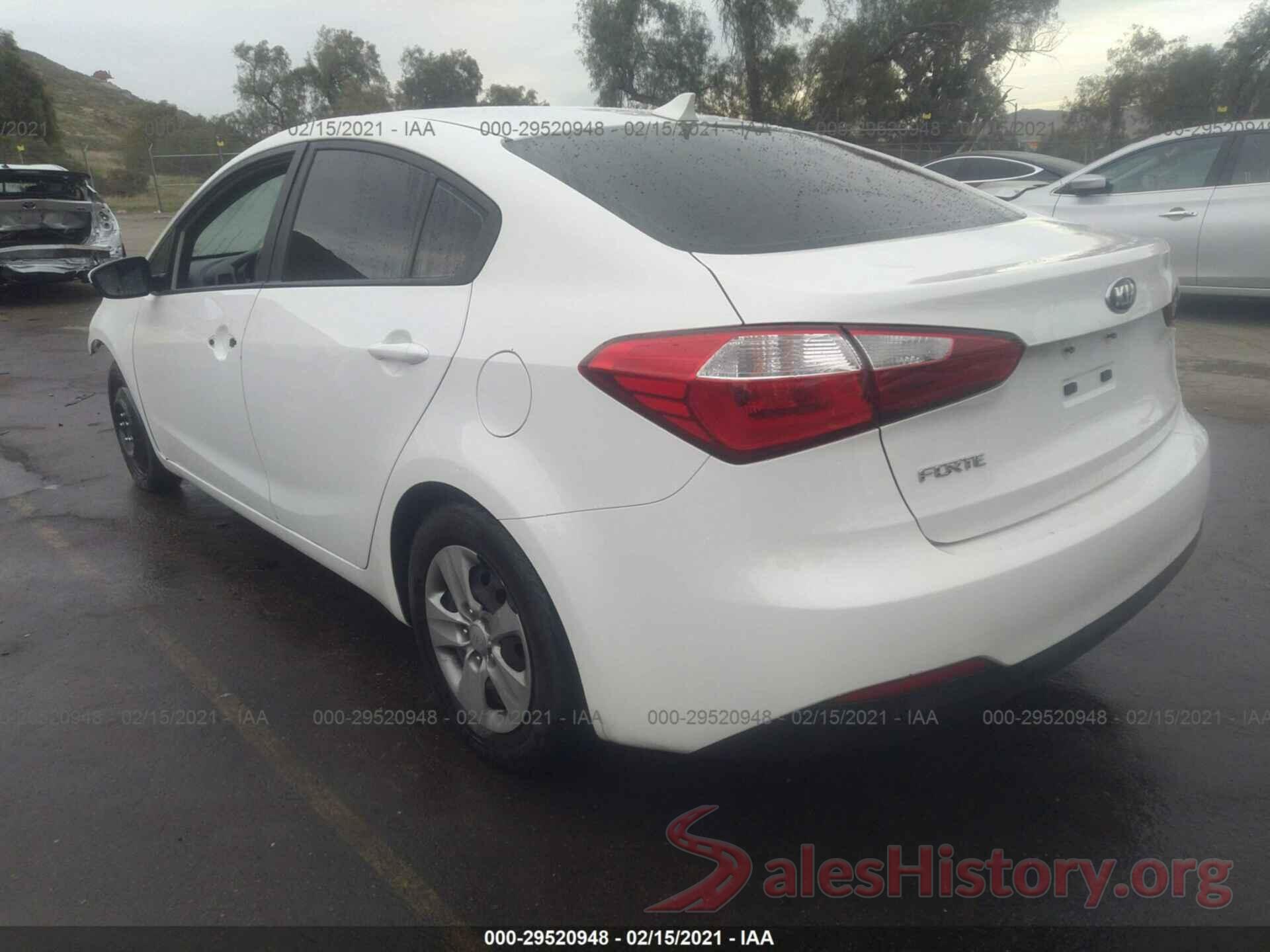 KNAFK4A63G5510206 2016 KIA FORTE