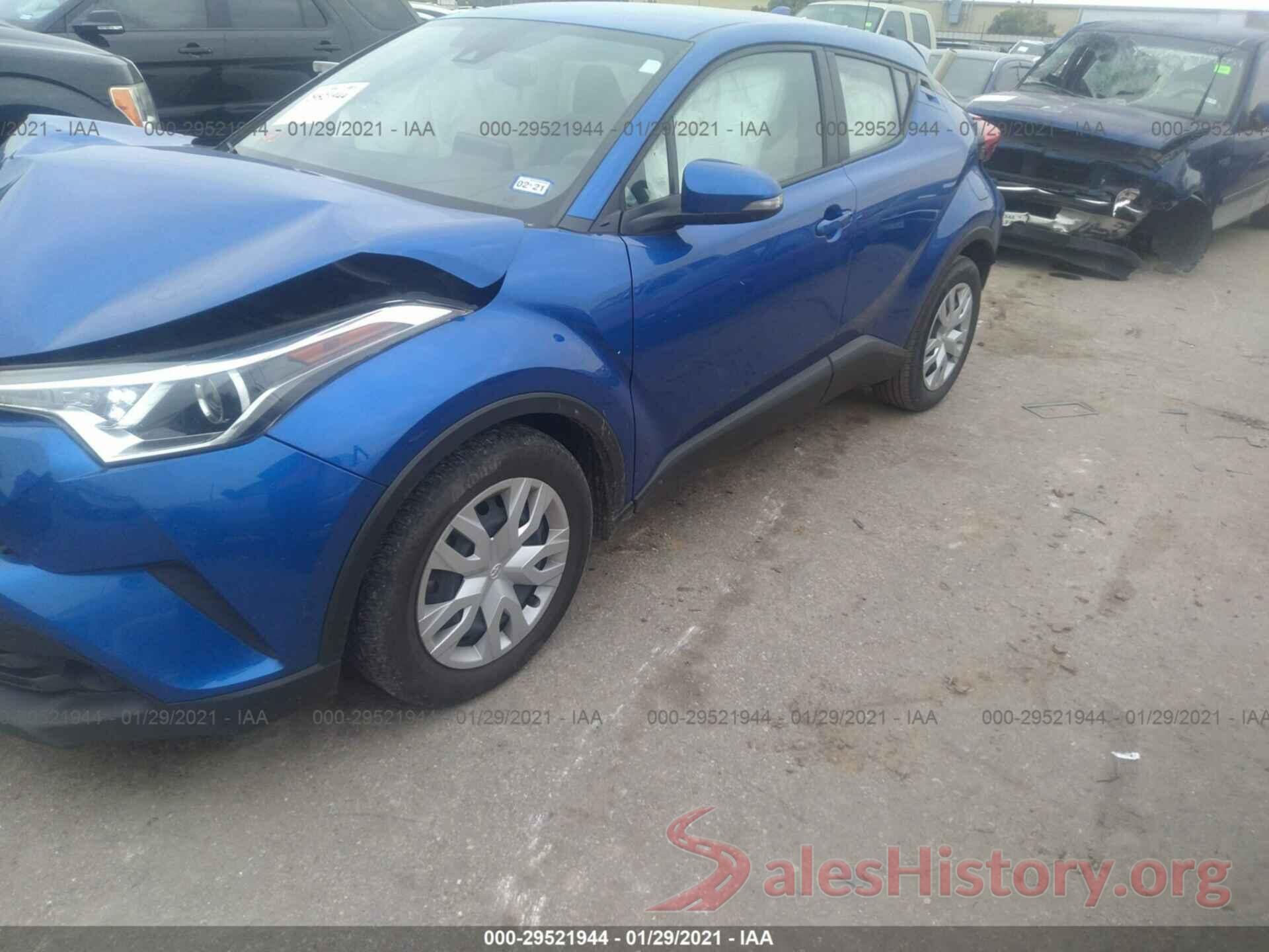 NMTKHMBXXKR081834 2019 TOYOTA C-HR