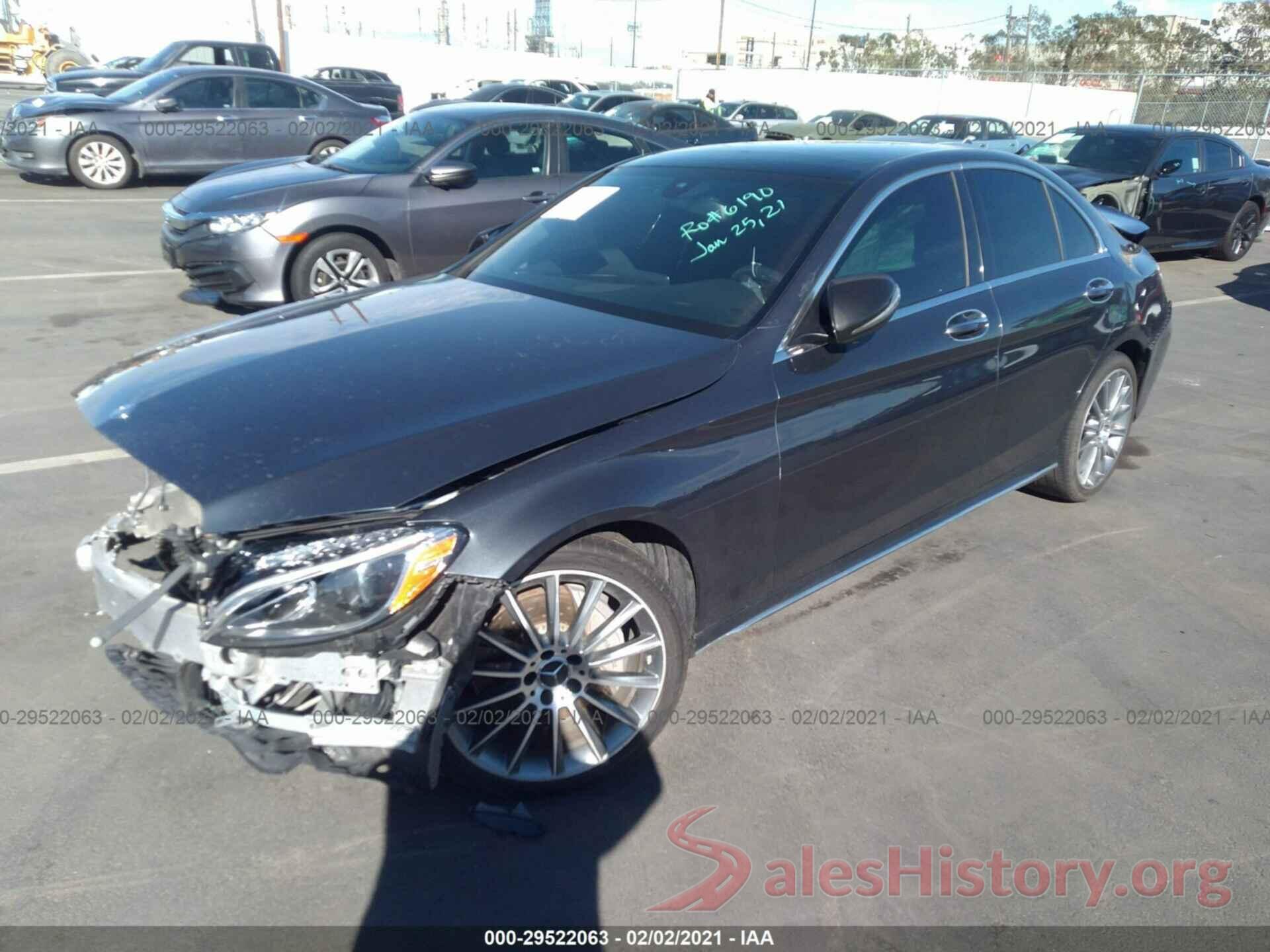 55SWF4JB0GU112484 2016 MERCEDES-BENZ C-CLASS