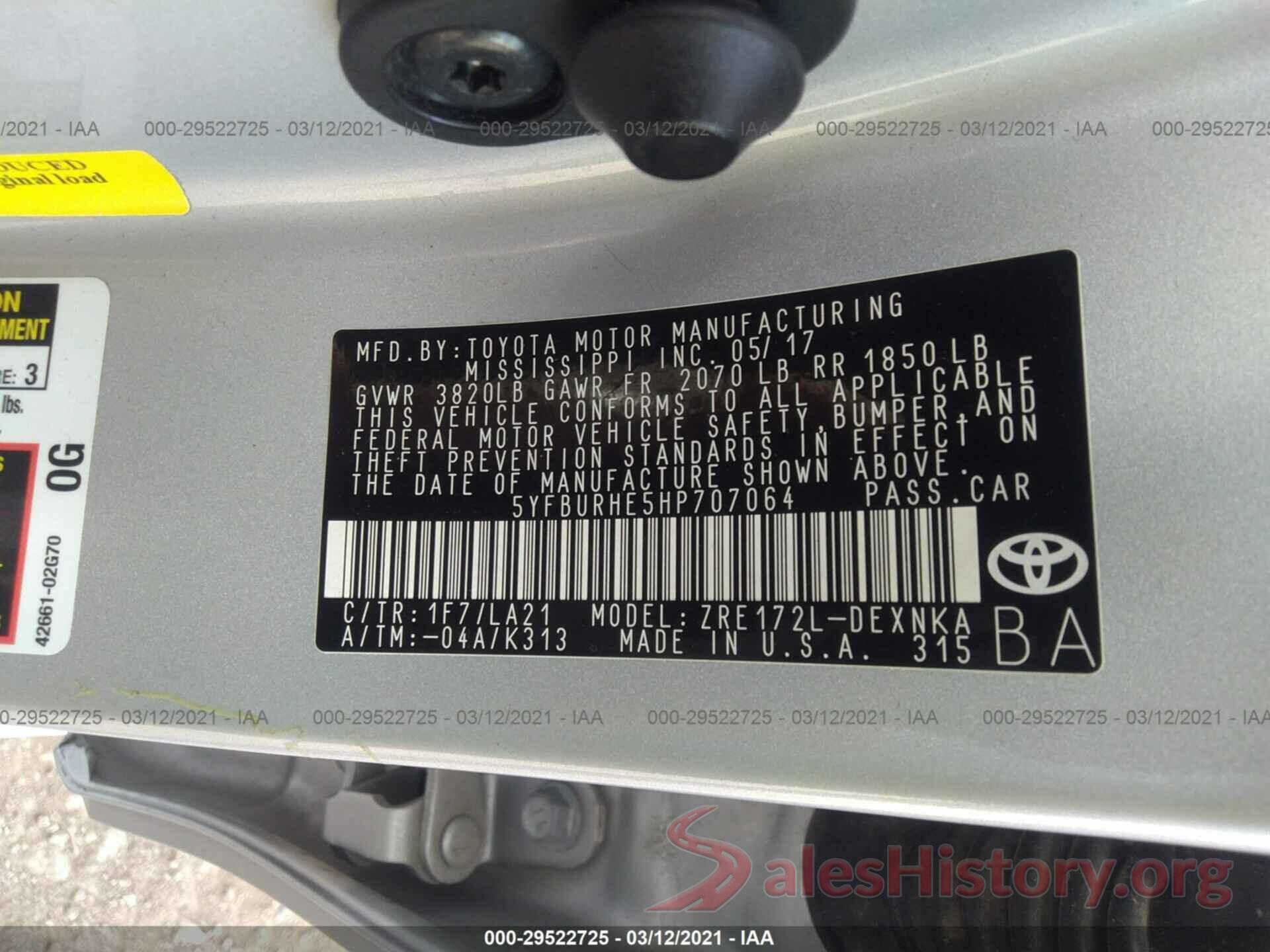 5YFBURHE5HP707064 2017 TOYOTA COROLLA