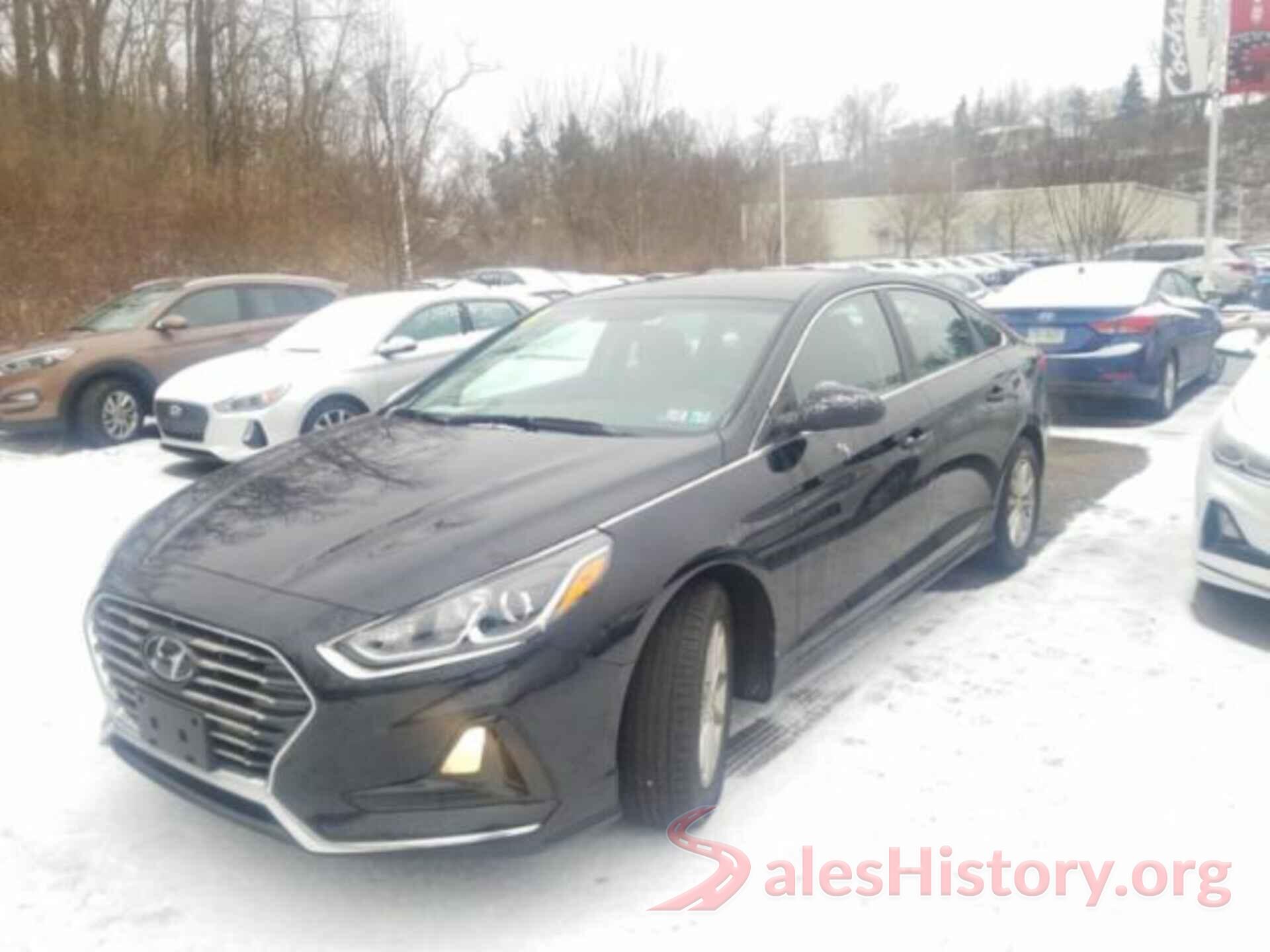 5NPE24AF5JH709909 2018 HYUNDAI SONATA