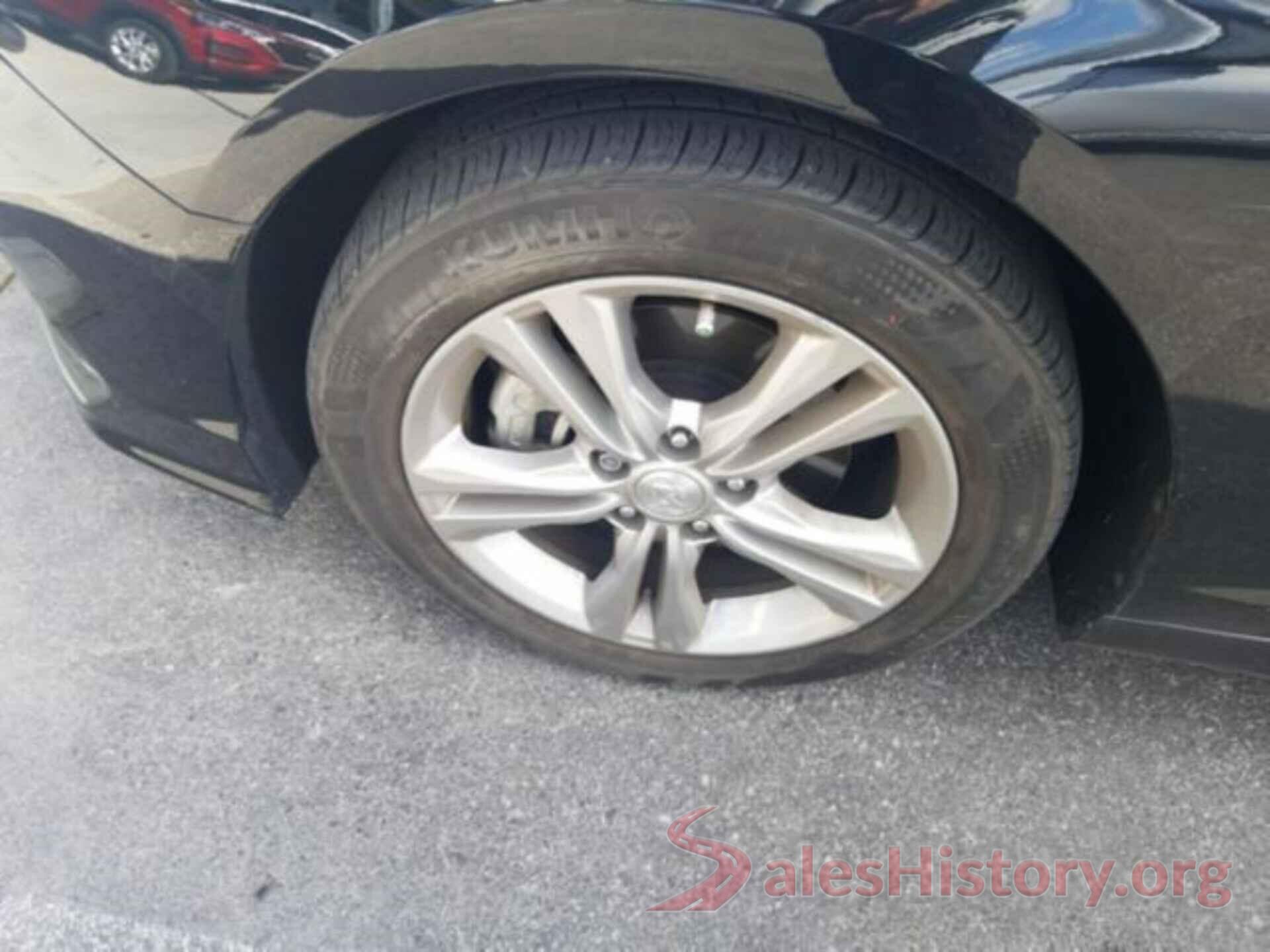 5NPE34AF1JH631271 2018 HYUNDAI SONATA