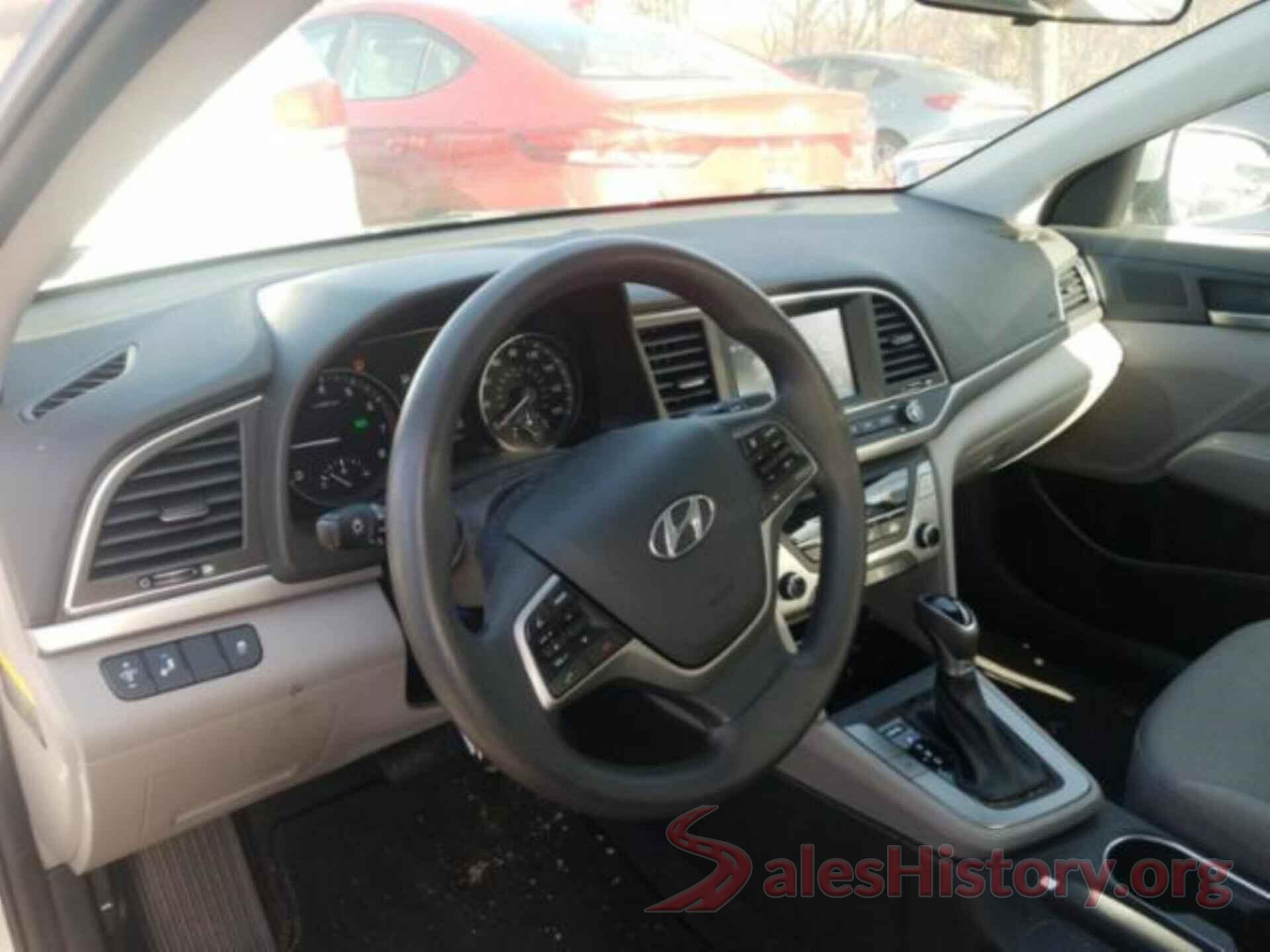 5NPD84LF4JH262447 2018 HYUNDAI ELANTRA