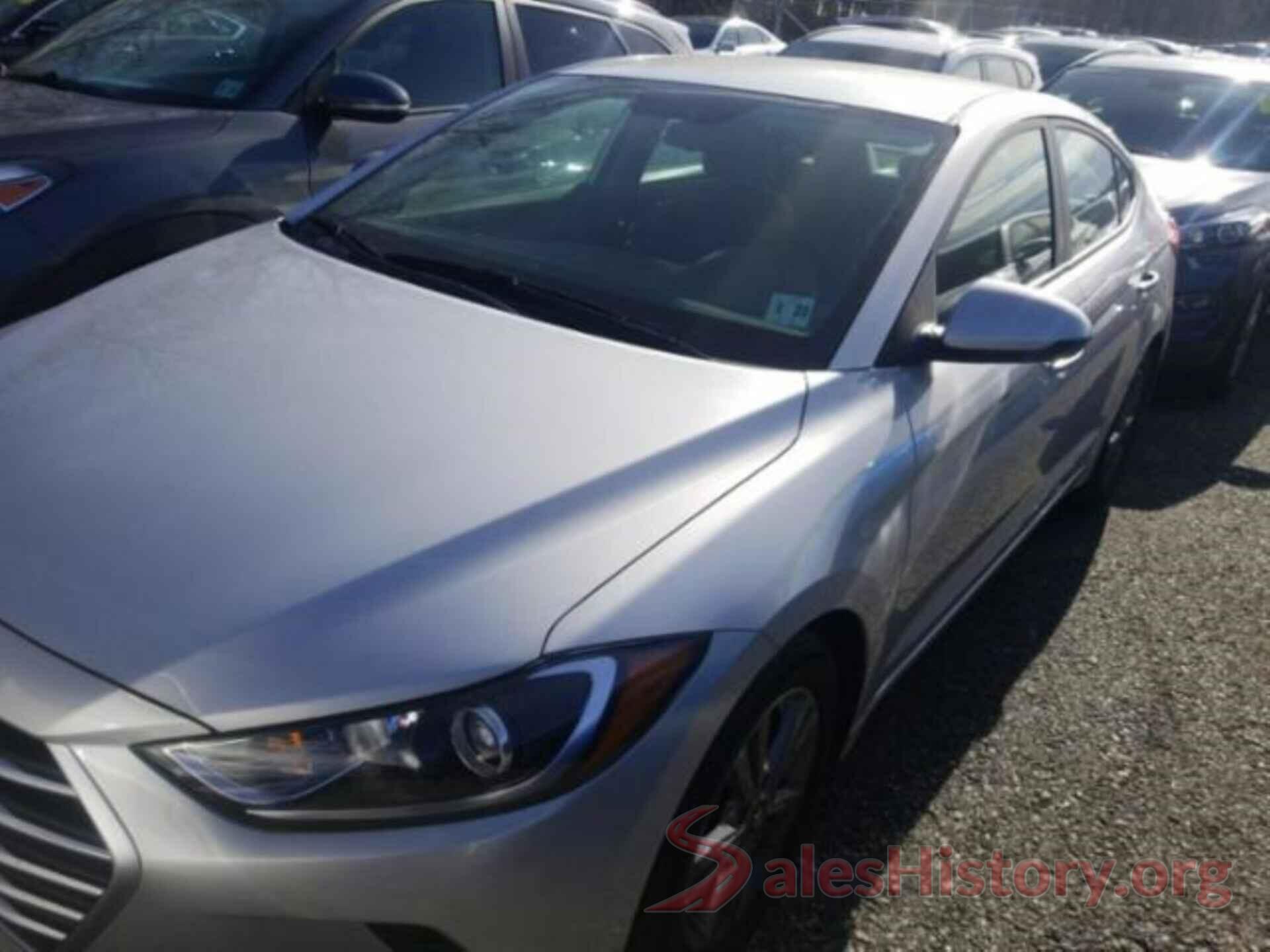 5NPD84LF4JH262447 2018 HYUNDAI ELANTRA