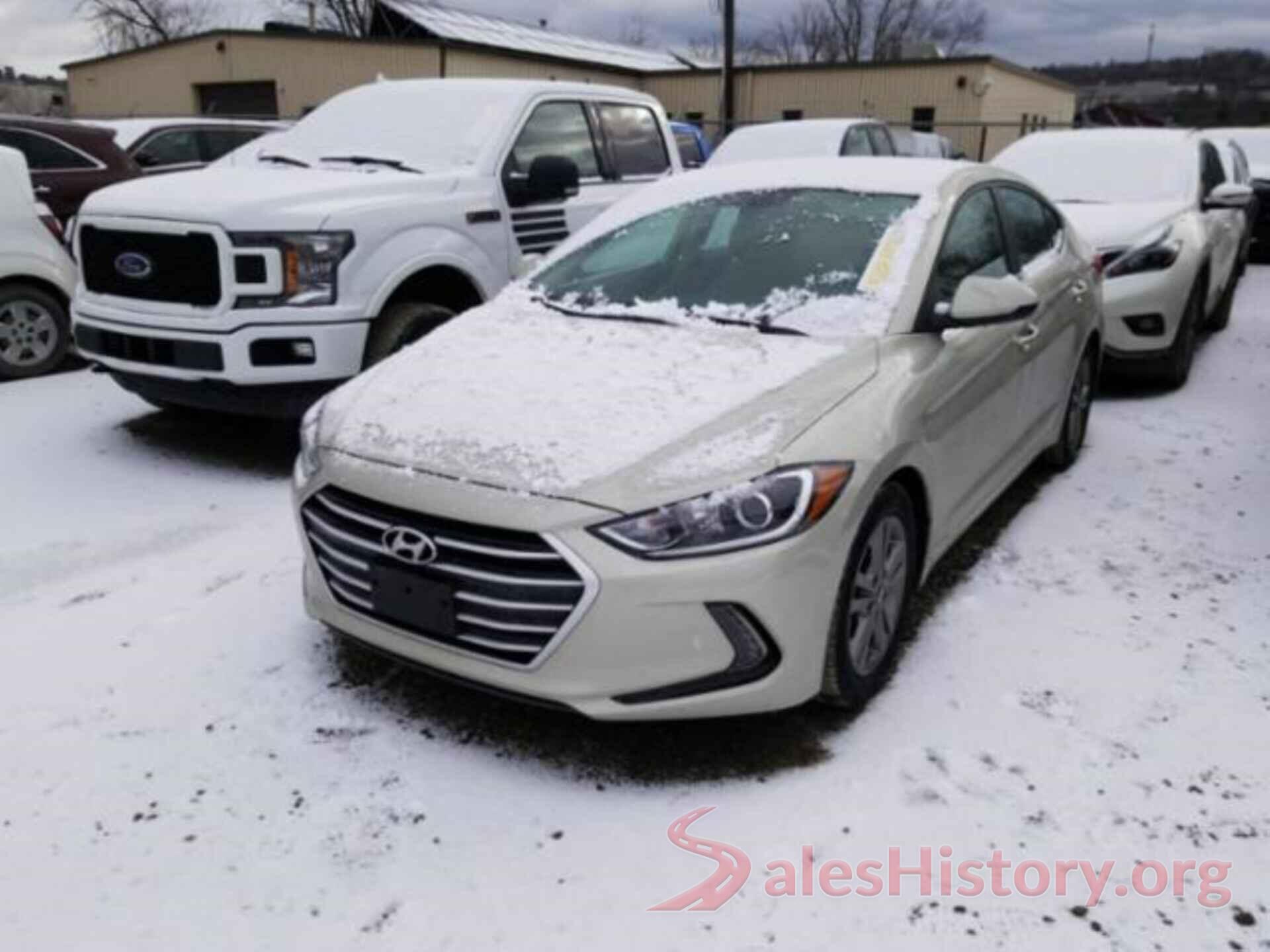 5NPD84LF4JH264988 2018 HYUNDAI ELANTRA