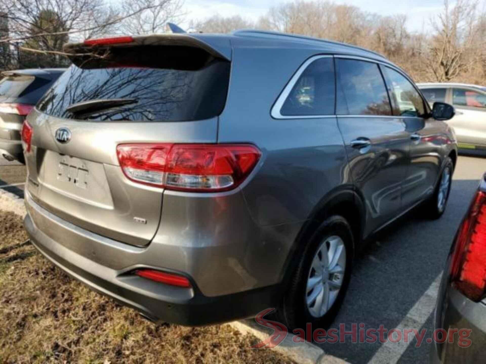 5XYPGDA39JG425240 2018 KIA SORENTO