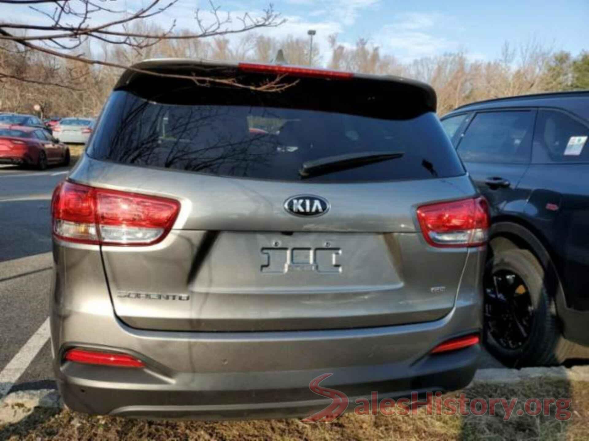 5XYPGDA39JG425240 2018 KIA SORENTO