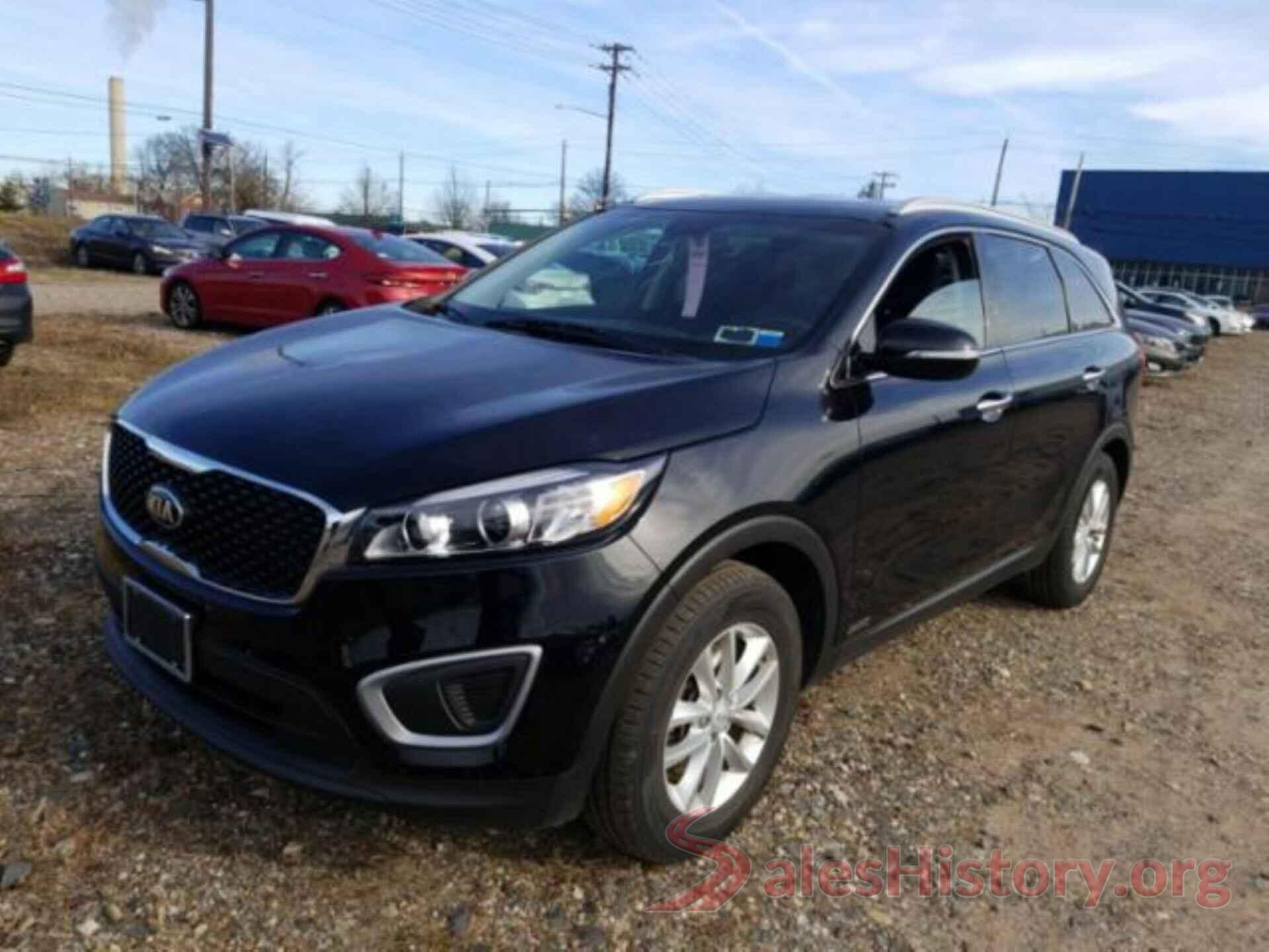 5XYPGDA3XHG289632 2017 KIA SORENTO