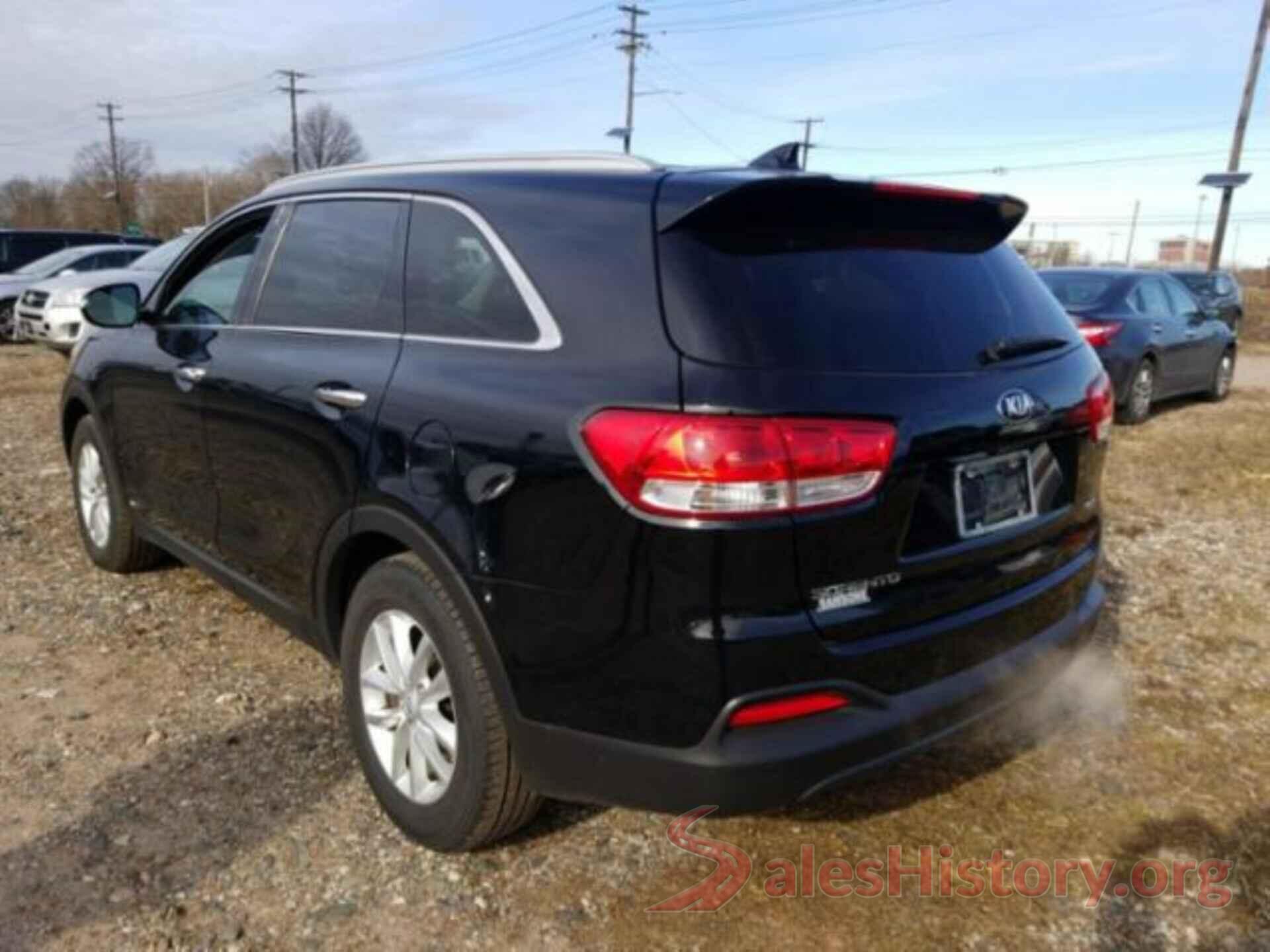 5XYPGDA3XHG289632 2017 KIA SORENTO