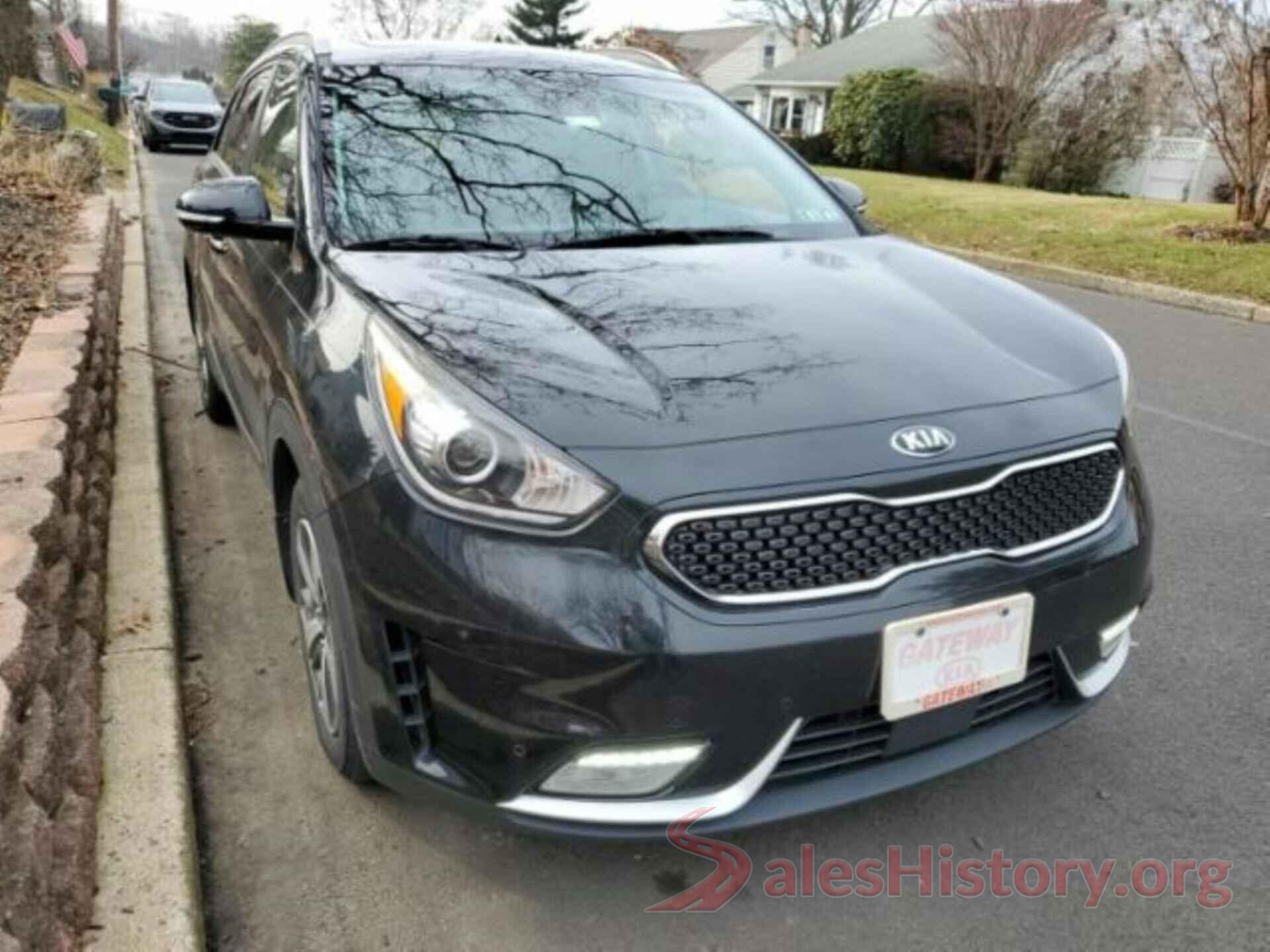 KNDCE3LC0J5120309 2018 KIA NIRO