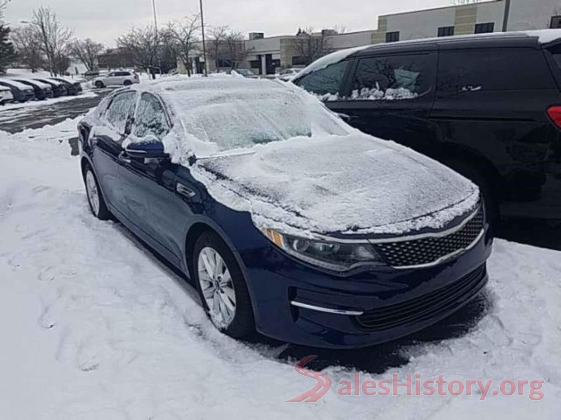 5XXGU4L34JG200251 2018 KIA OPTIMA