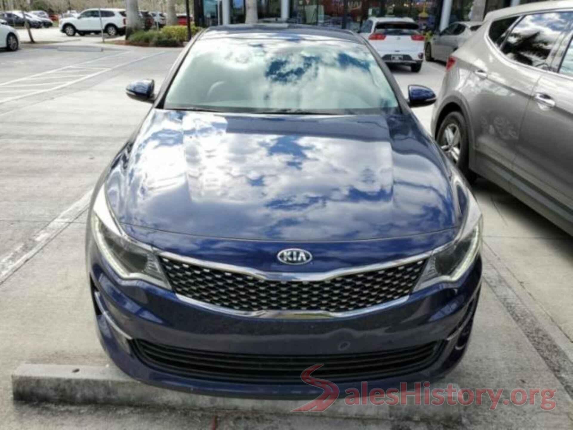 5XXGU4L37JG197538 2018 KIA OPTIMA