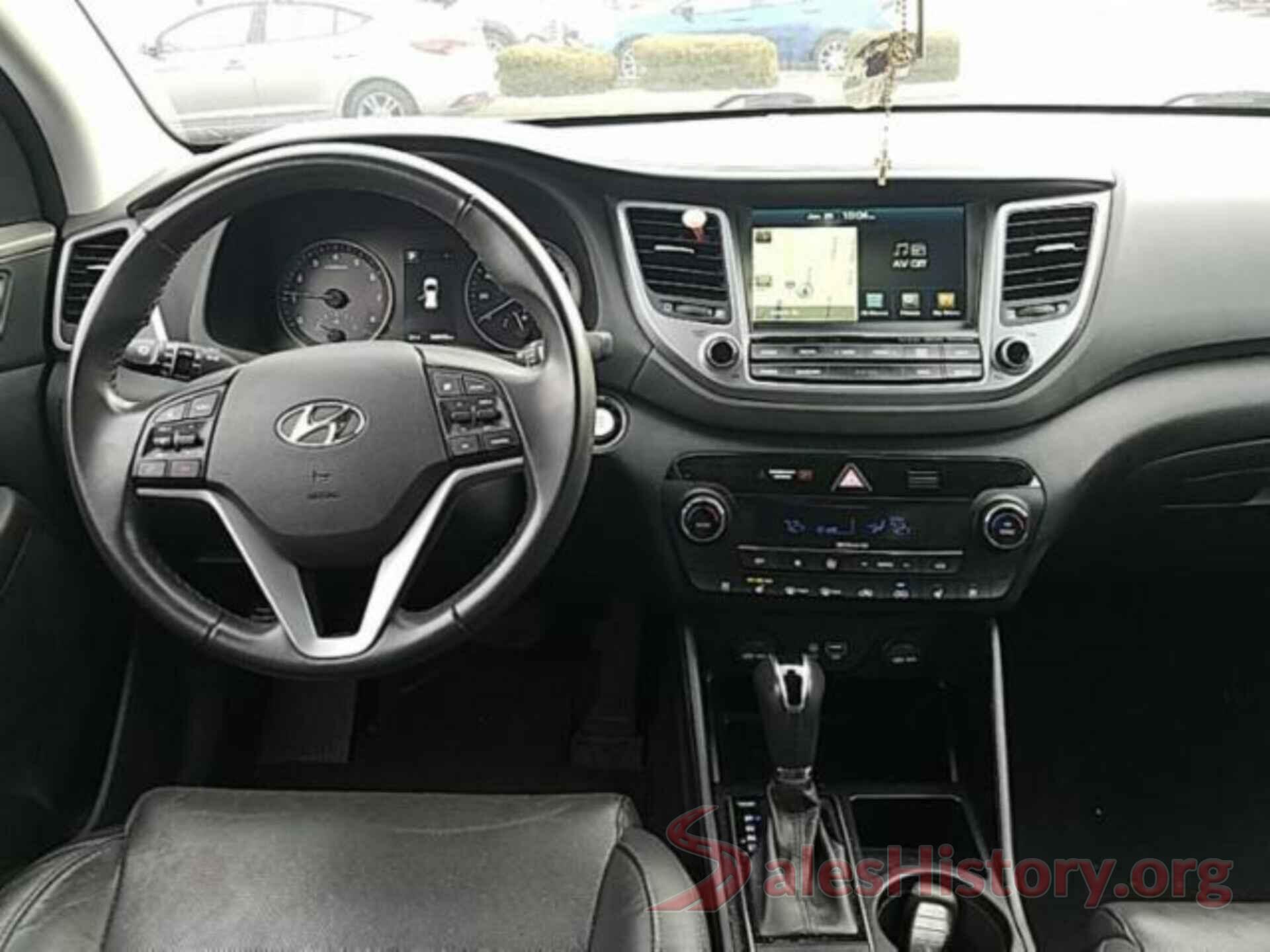 KM8J33A29HU317448 2017 HYUNDAI TUCSON