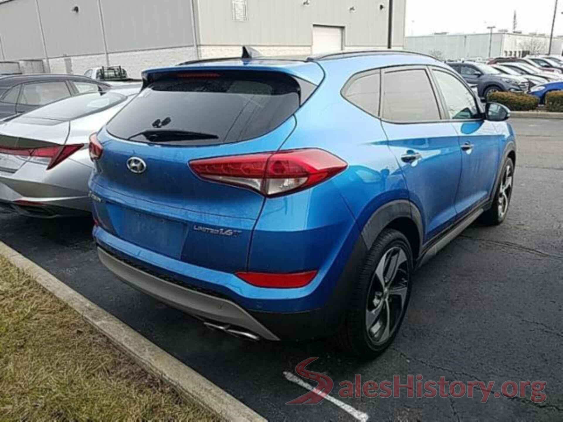 KM8J33A29HU317448 2017 HYUNDAI TUCSON