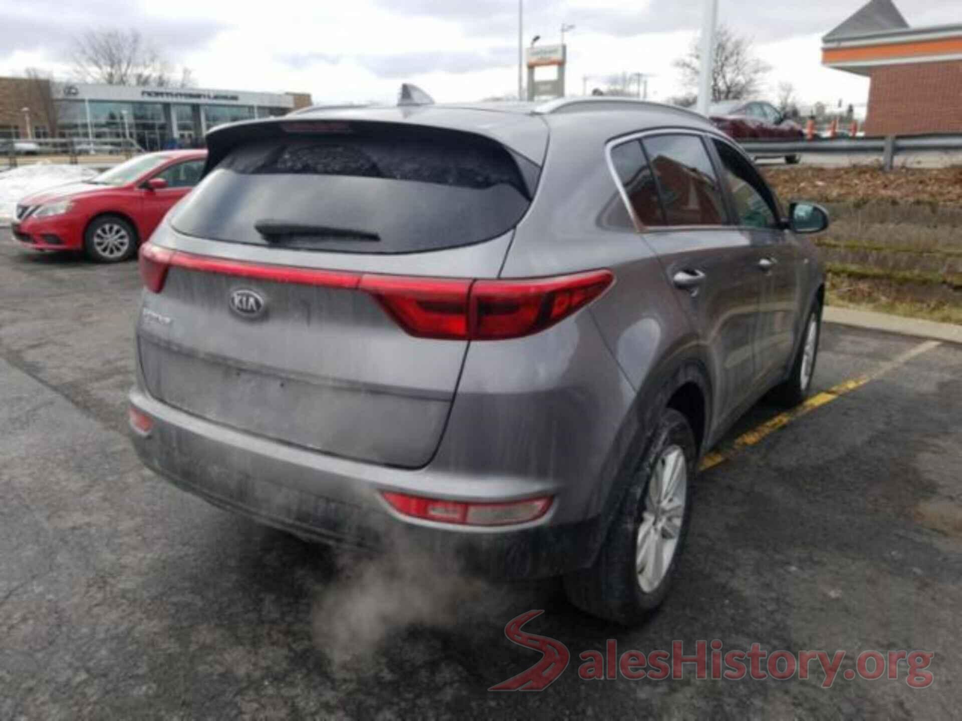 KNDPMCAC4J7405753 2018 KIA SPORTAGE