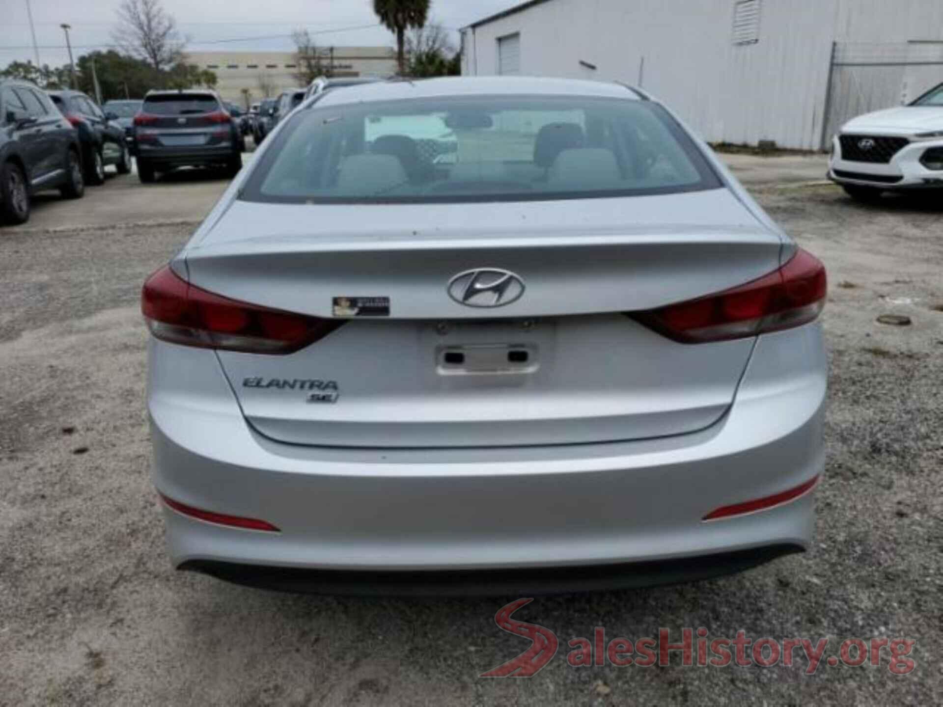 KMHD74LF0JU613696 2018 HYUNDAI ELANTRA