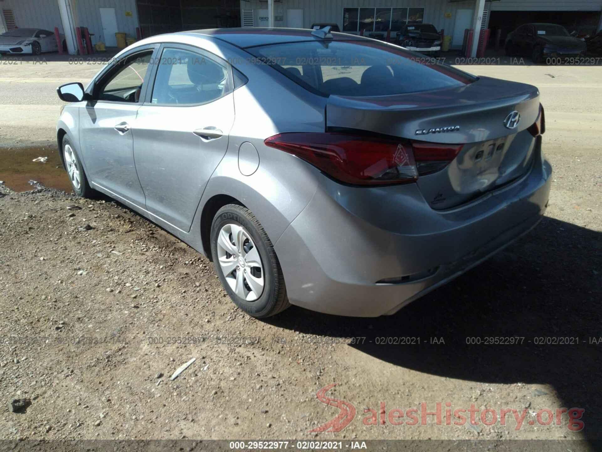 5NPDH4AE0GH676795 2016 HYUNDAI ELANTRA