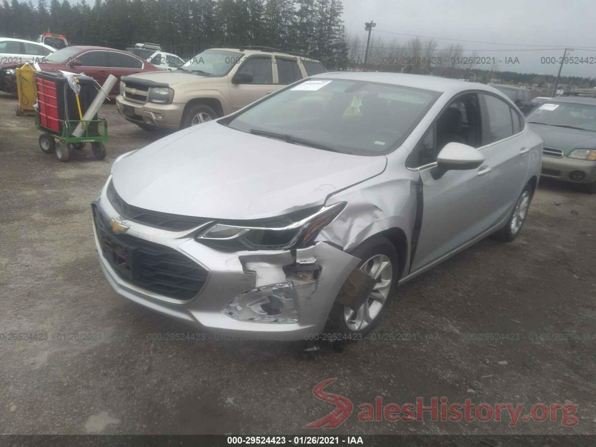 1G1BE5SM9K7116596 2019 CHEVROLET CRUZE