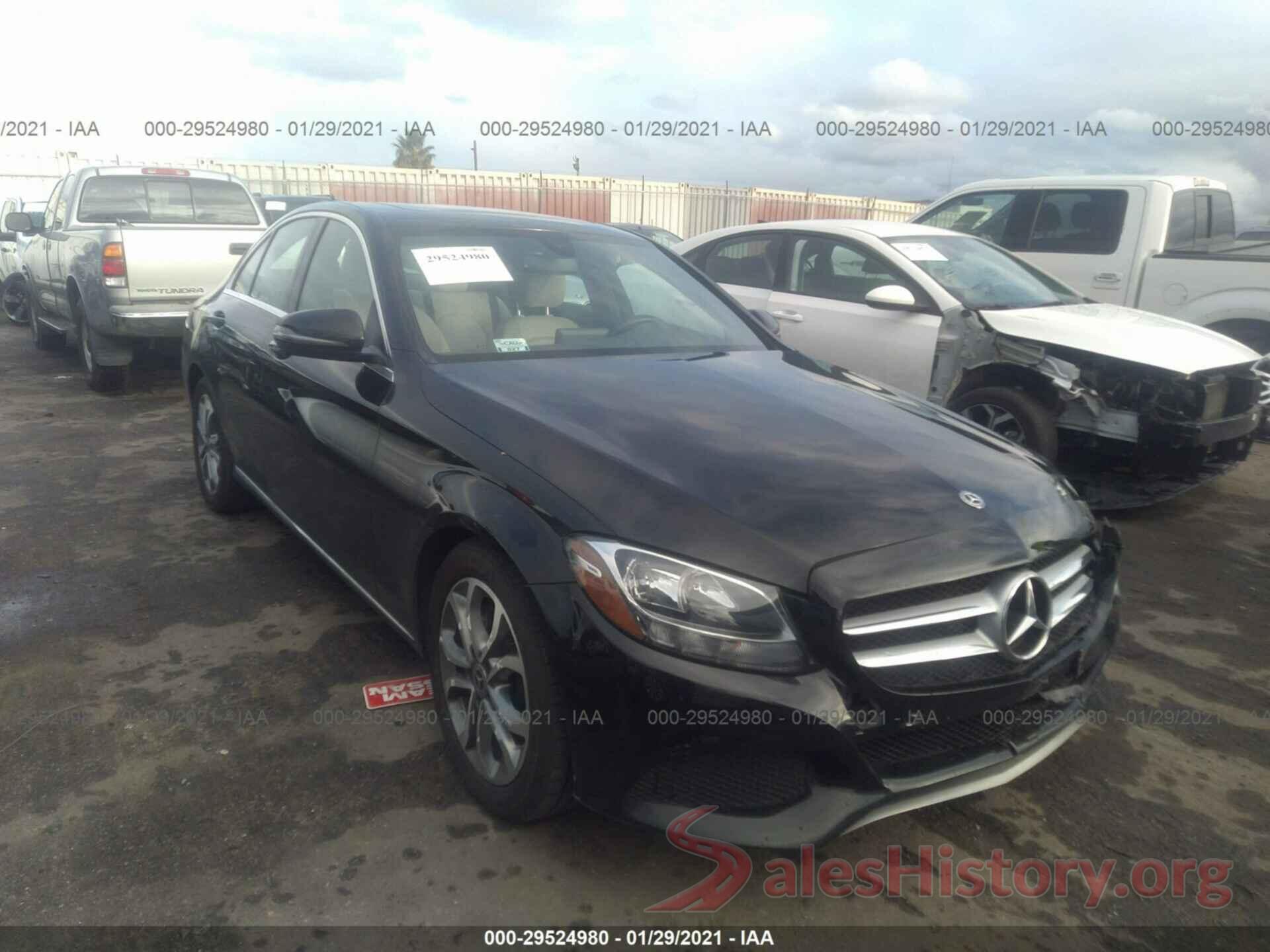 55SWF4JB9JU245932 2018 MERCEDES-BENZ C-CLASS