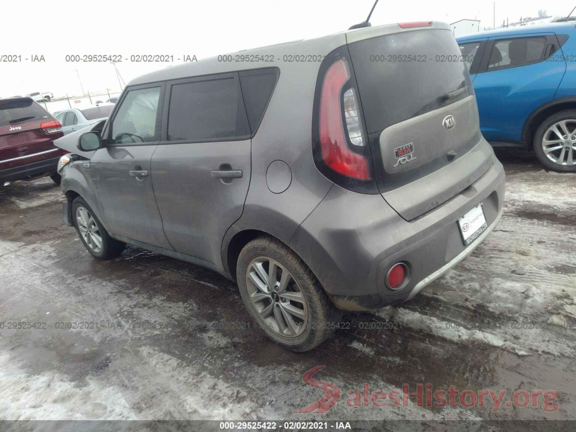 KNDJP3A58J7616453 2018 KIA SOUL