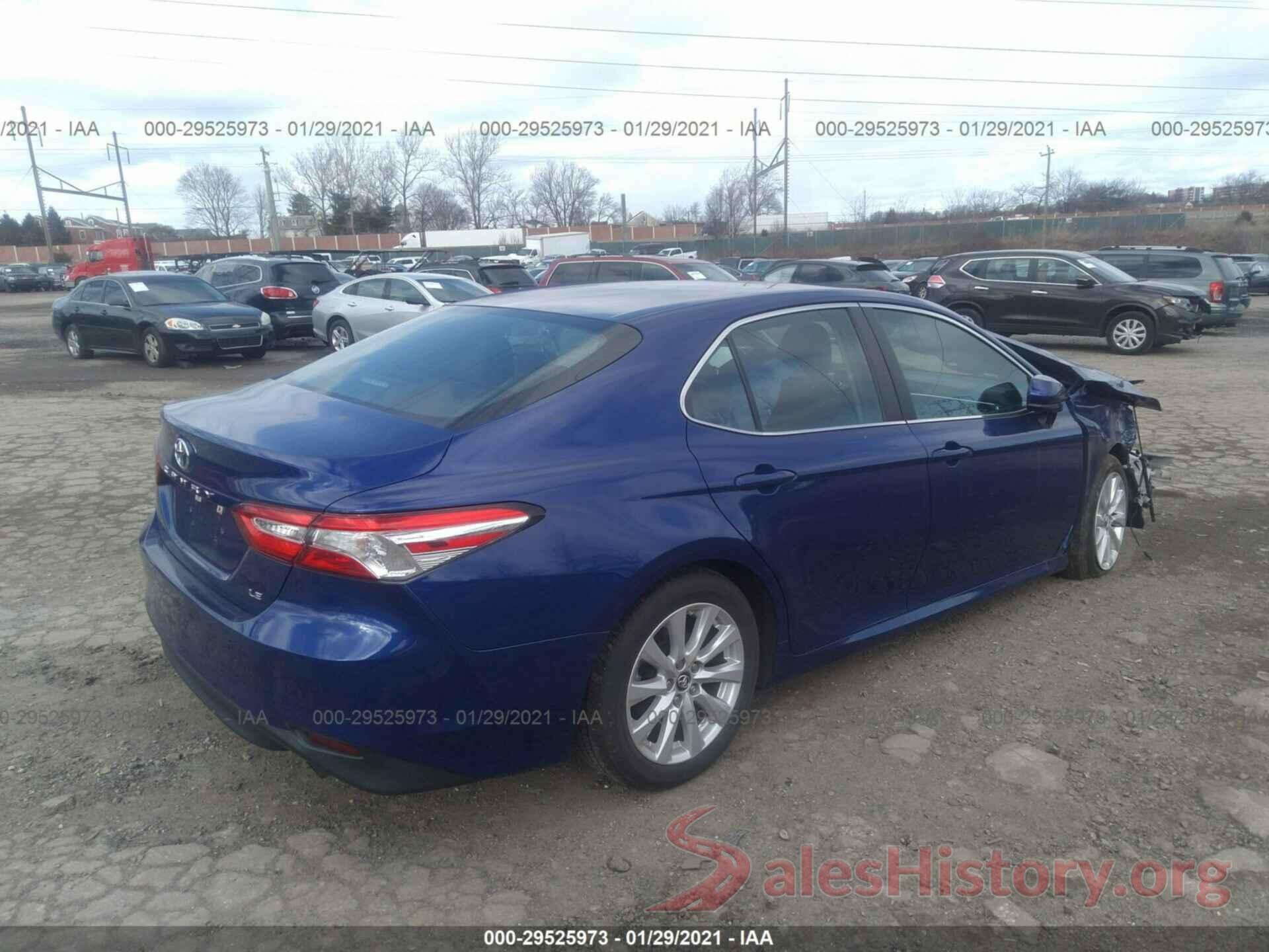 4T1B11HK1JU504998 2018 TOYOTA CAMRY