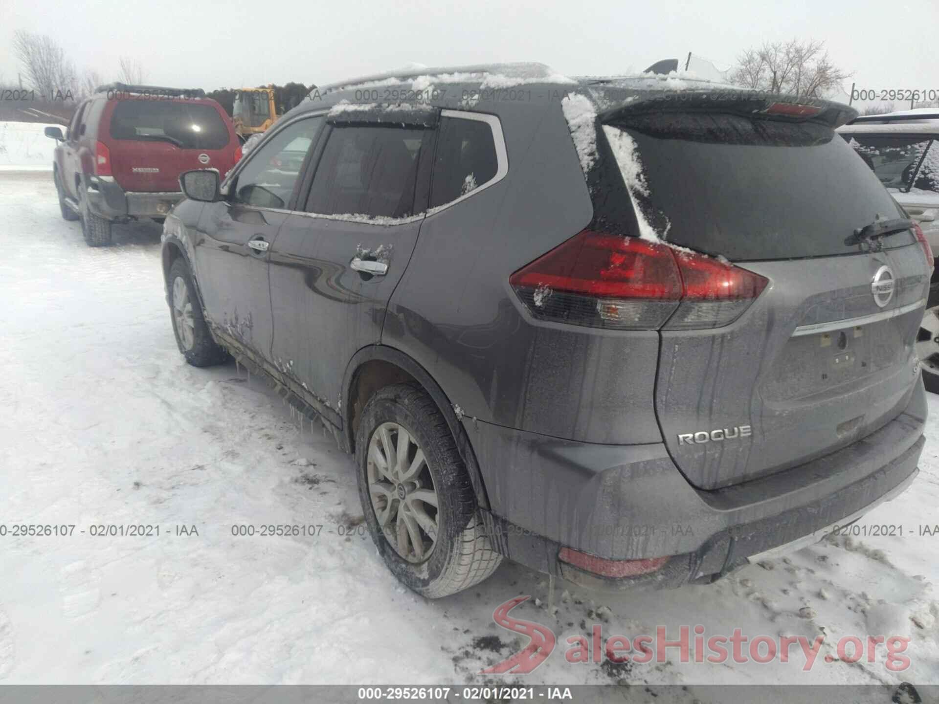 KNMAT2MV0JP527669 2018 NISSAN ROGUE