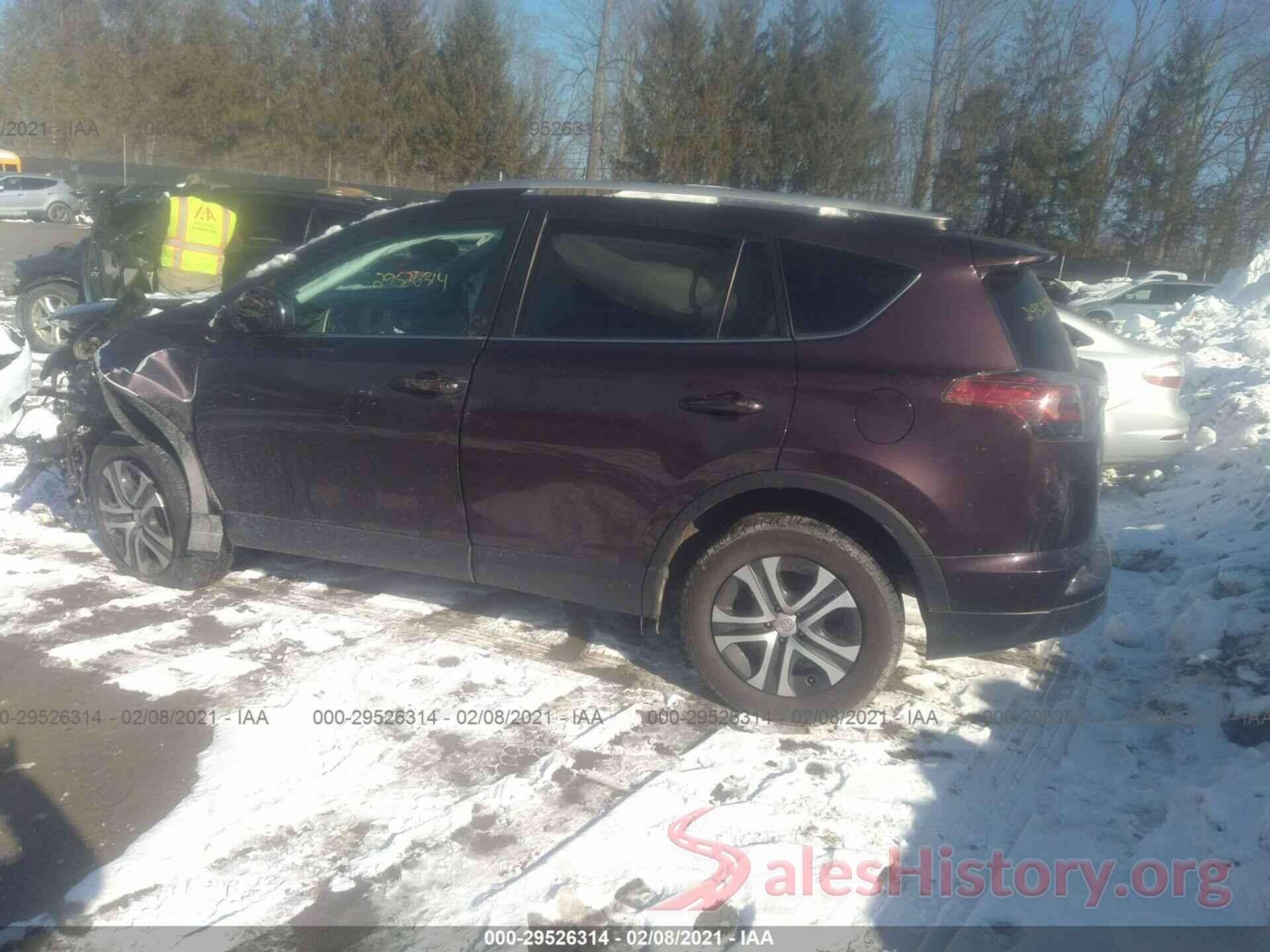 2T3ZFREV1GW286073 2016 TOYOTA RAV4