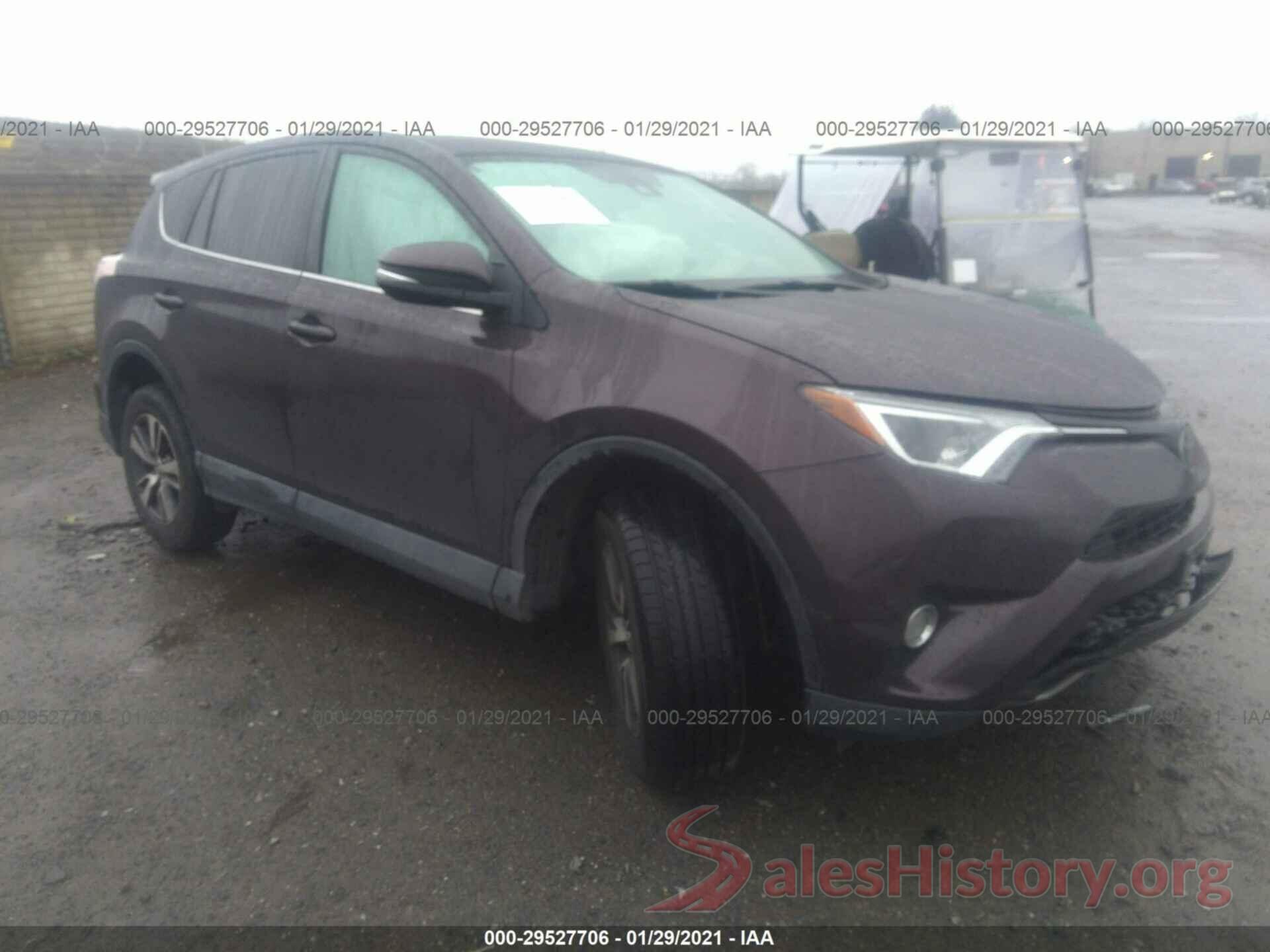 2T3WFREV0JW484413 2018 TOYOTA RAV4