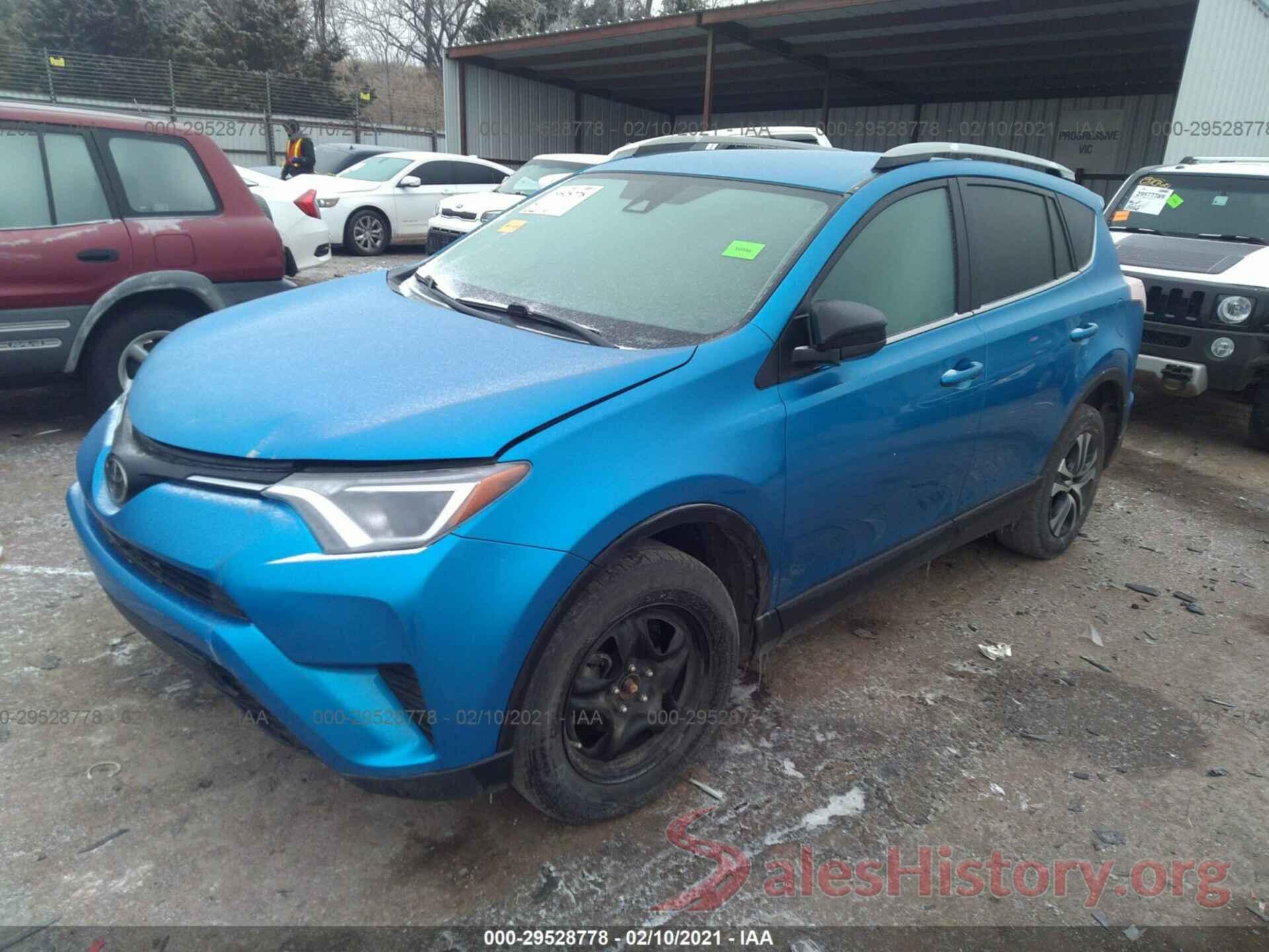 2T3BFREVXJW842017 2018 TOYOTA RAV4