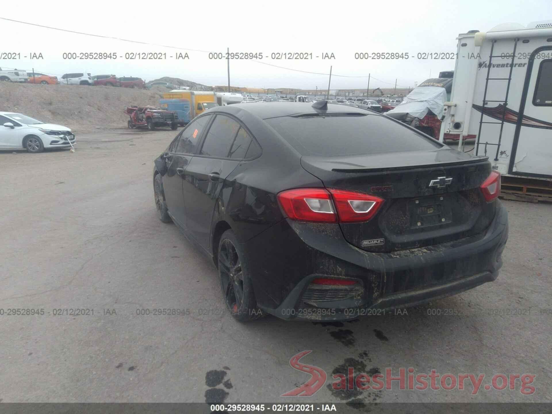 1G1BE5SM6J7214337 2018 CHEVROLET CRUZE